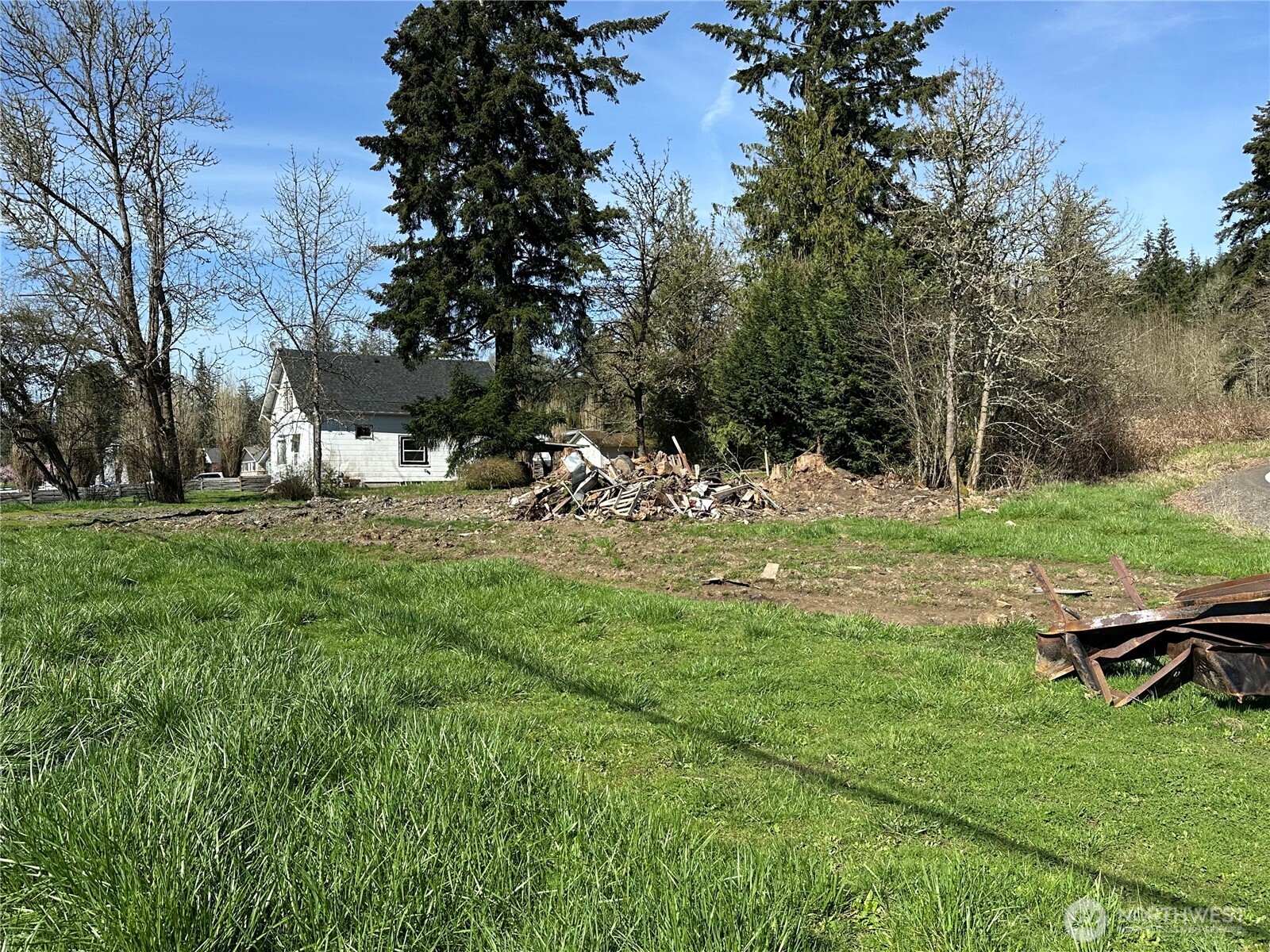 2555 Jackson Highway Property Photo 1