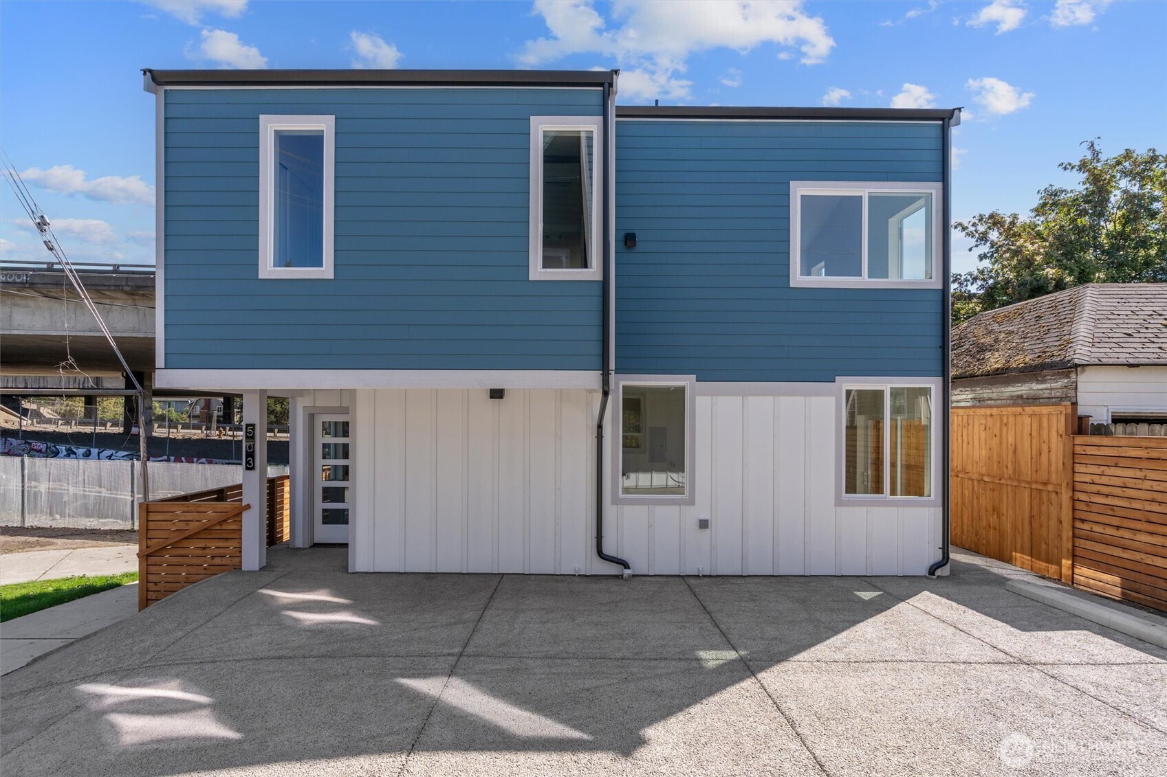 503 Ne 42nd Street Property Photo