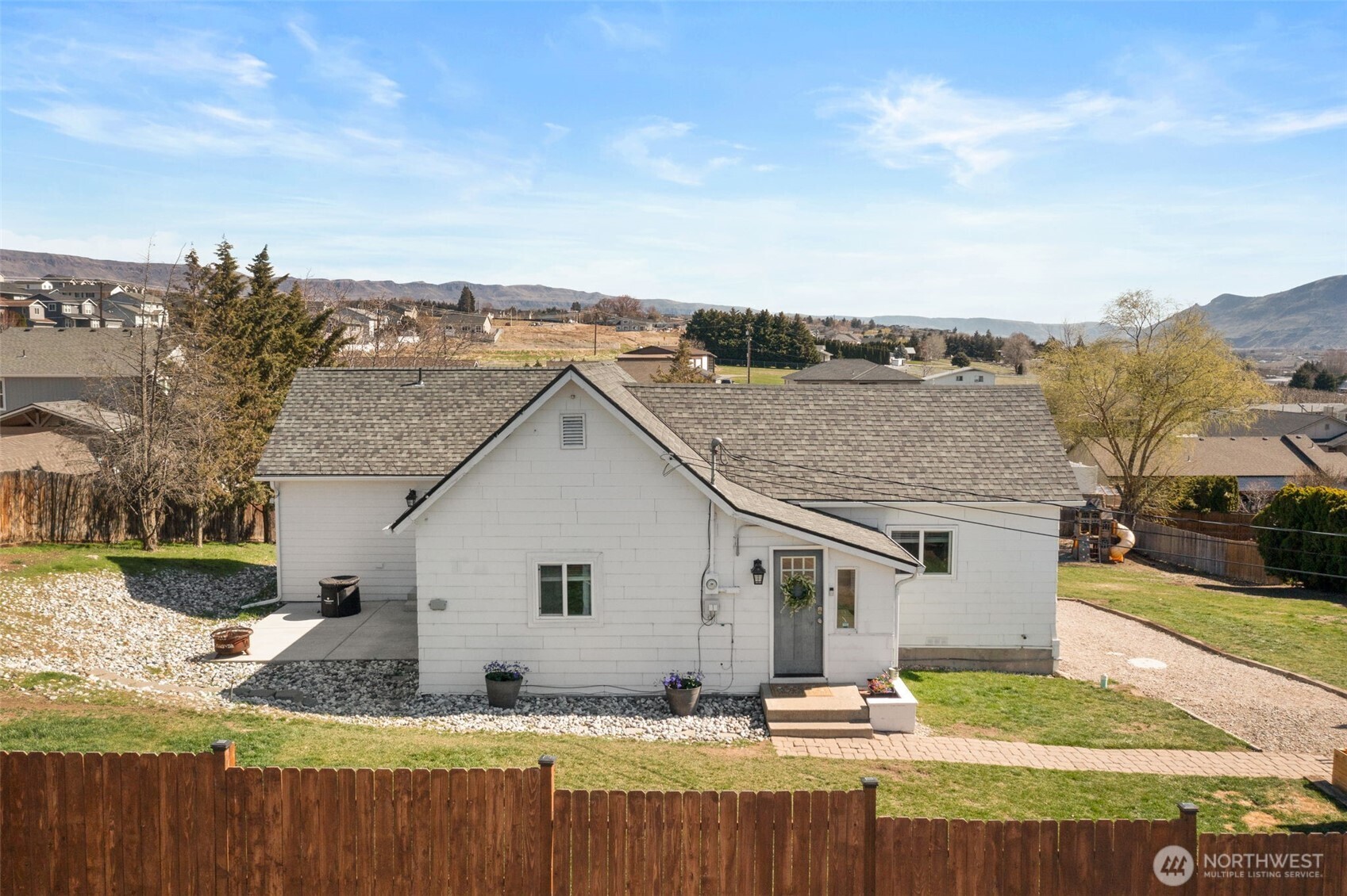 98802 Real Estate Listings Main Image