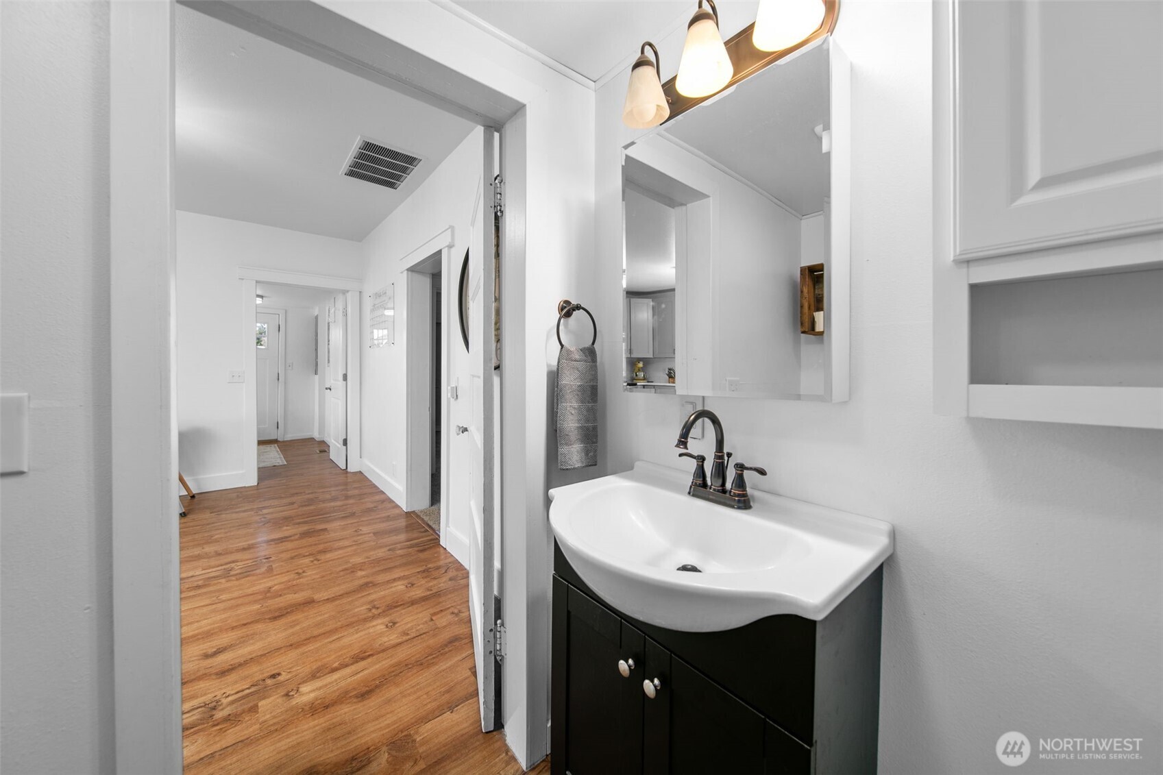 609 S Iowa Avenue Property Photo 9