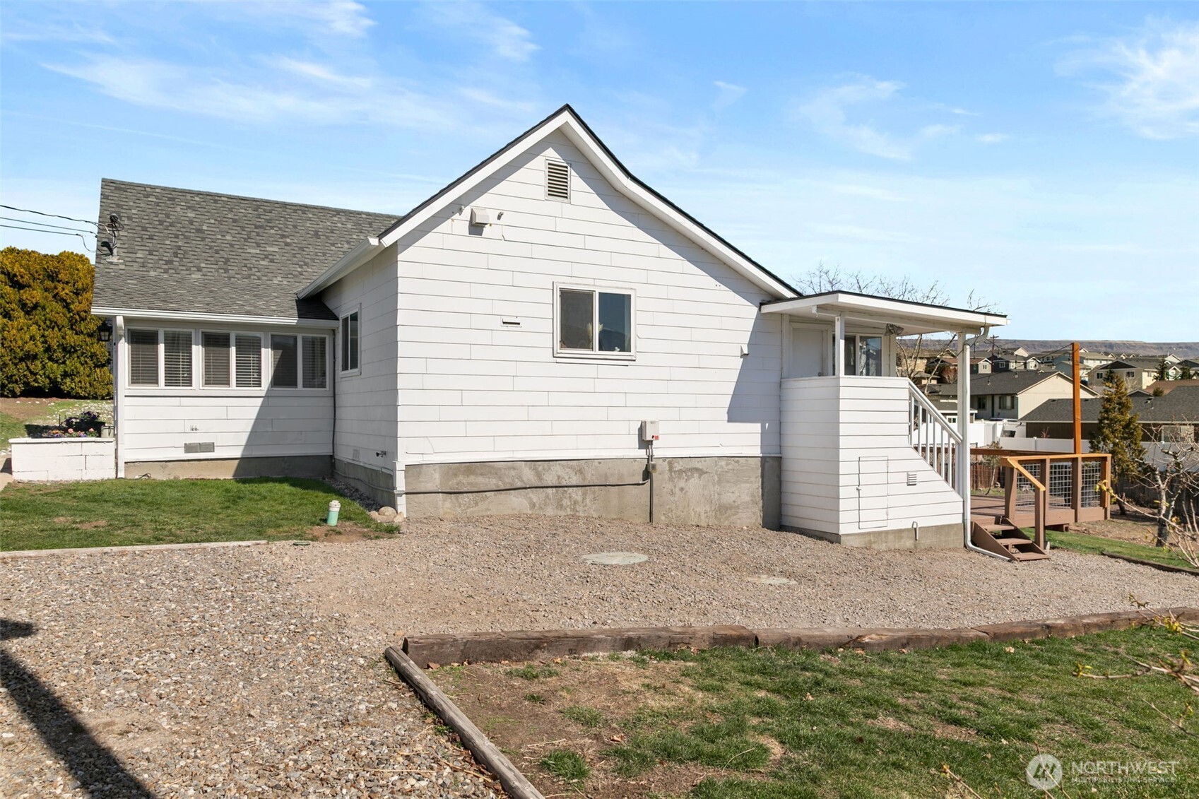 609 S Iowa Avenue Property Photo 31