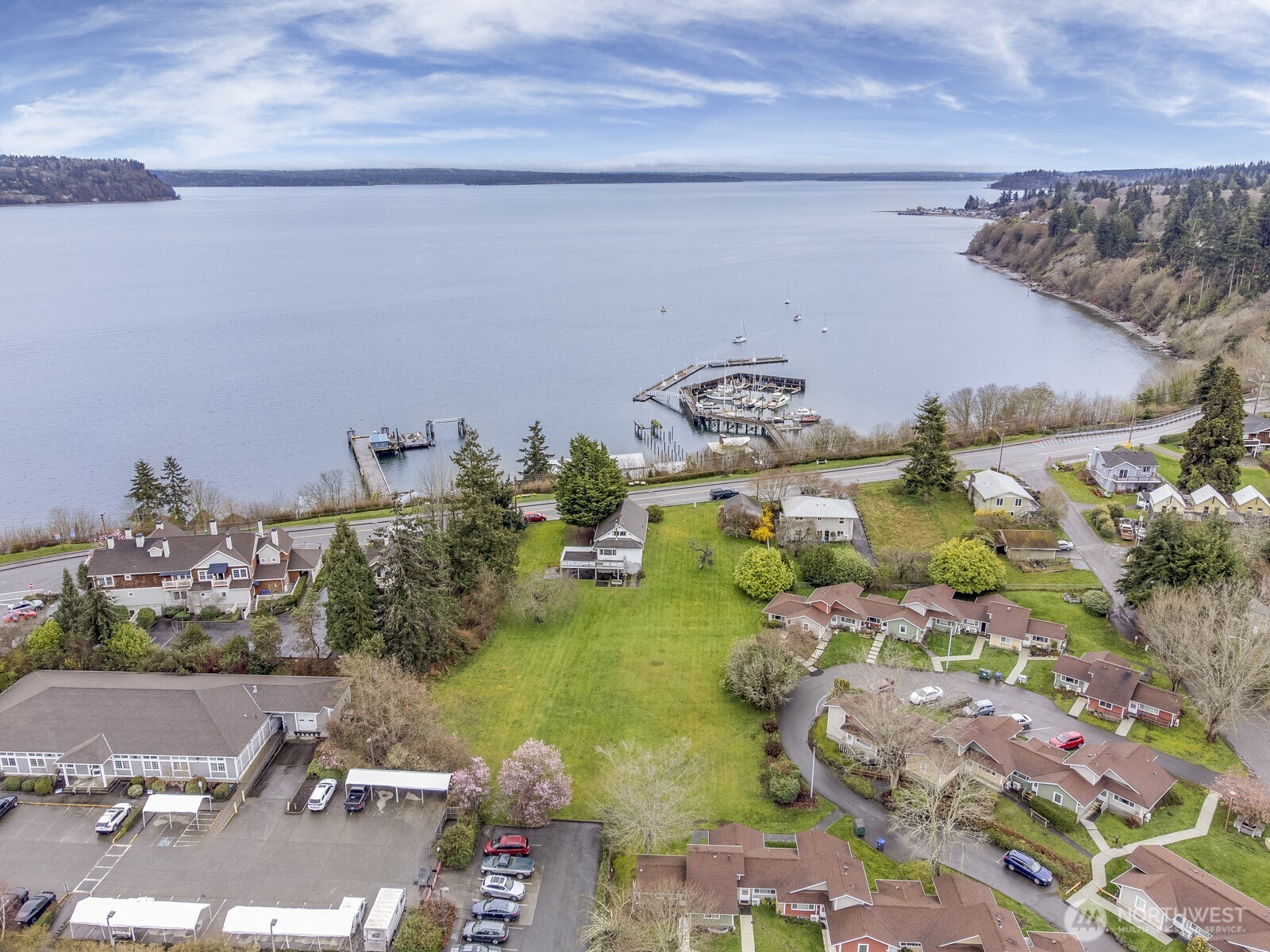 249 Cascade Avenue Property Photo 2