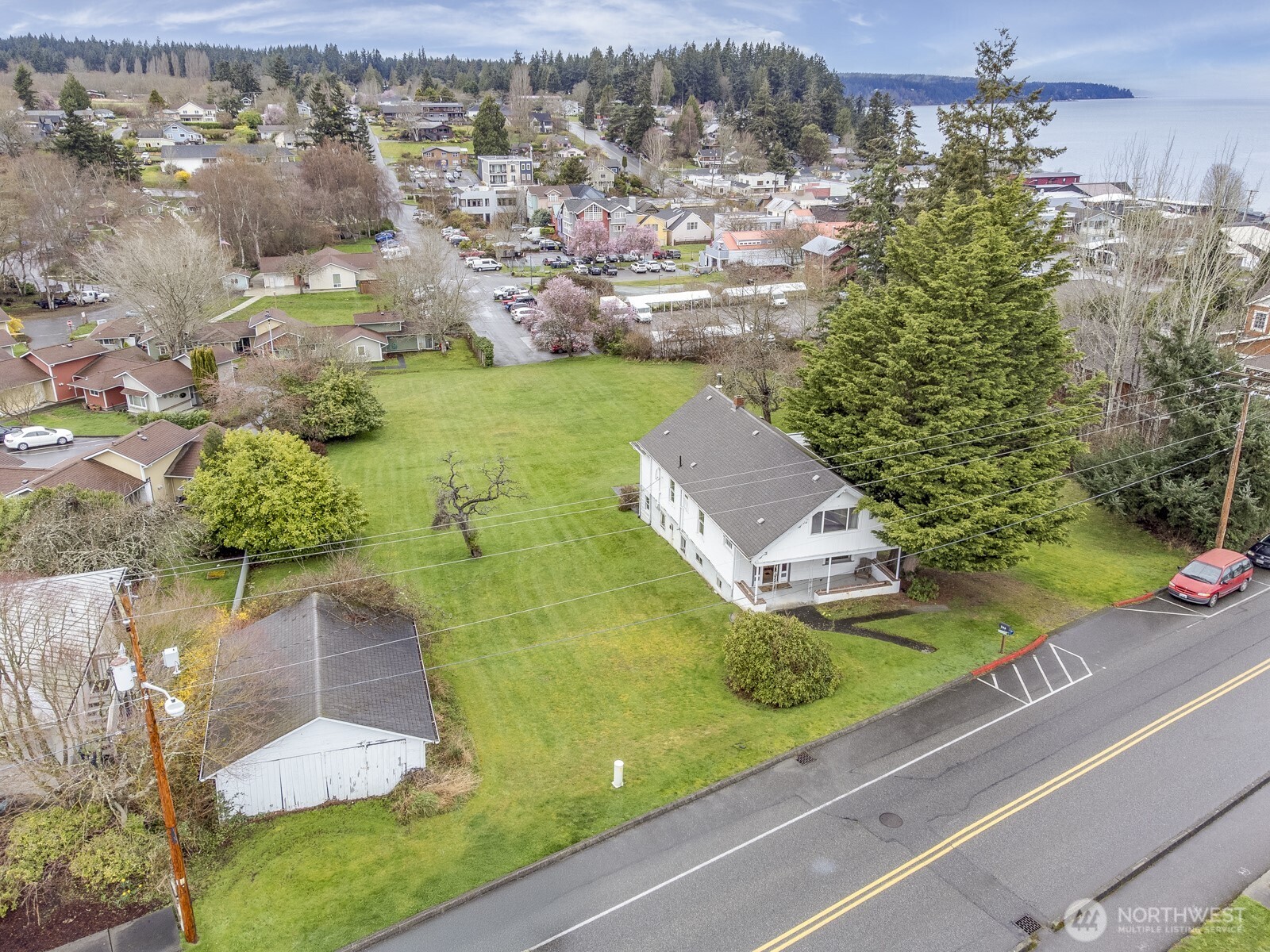 249 Cascade Avenue Property Photo 7