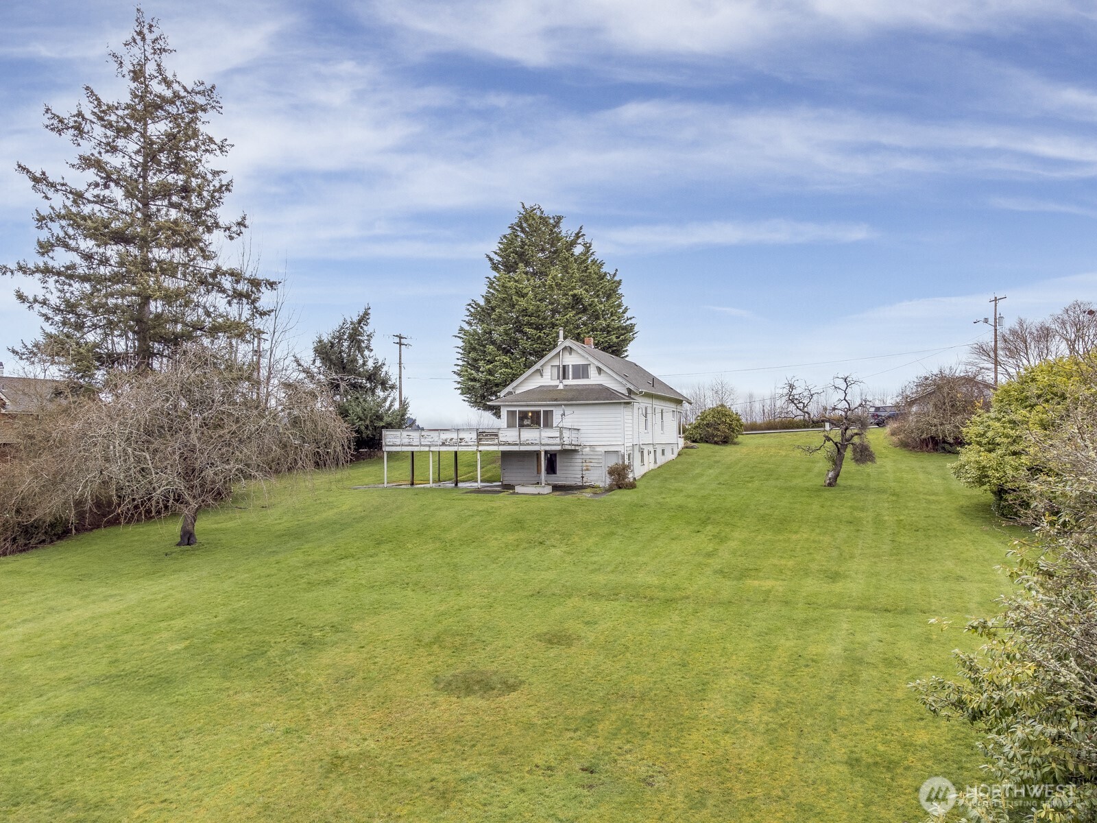 249 Cascade Avenue Property Photo 9