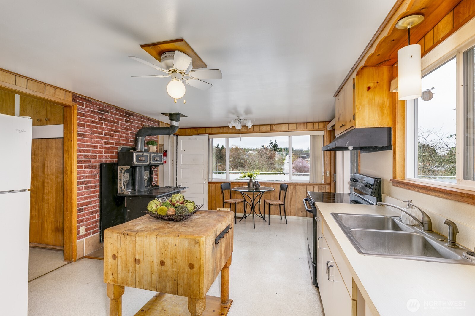 249 Cascade Avenue Property Photo 17