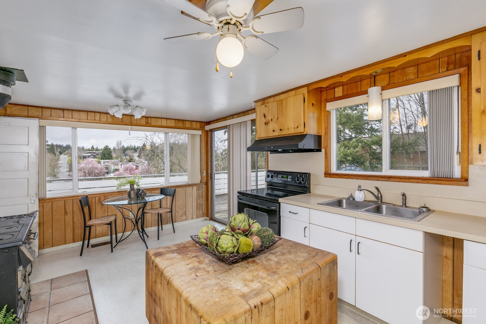 249 Cascade Avenue Property Photo 18