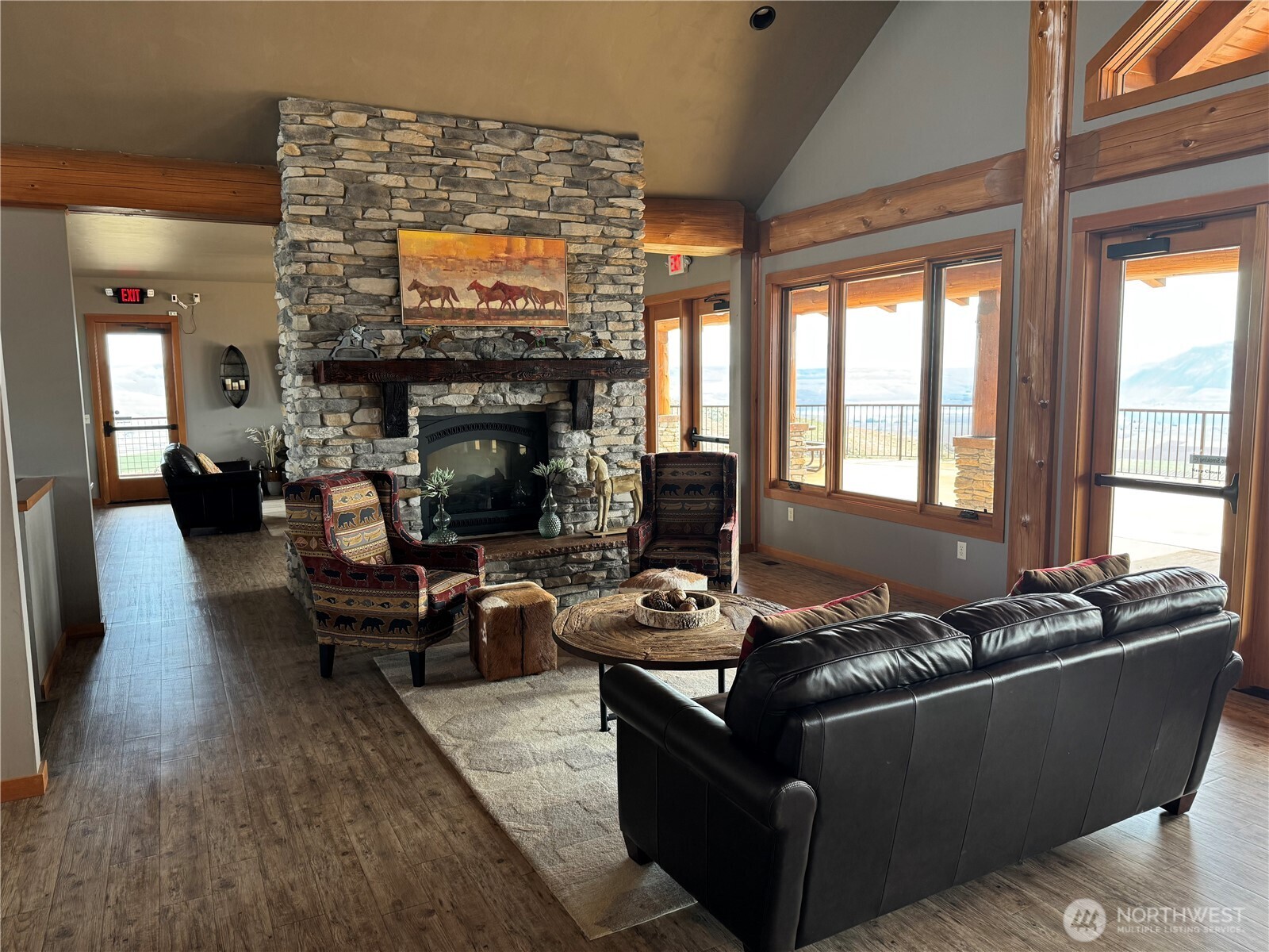 35 Gunsmoke Property Photo 16