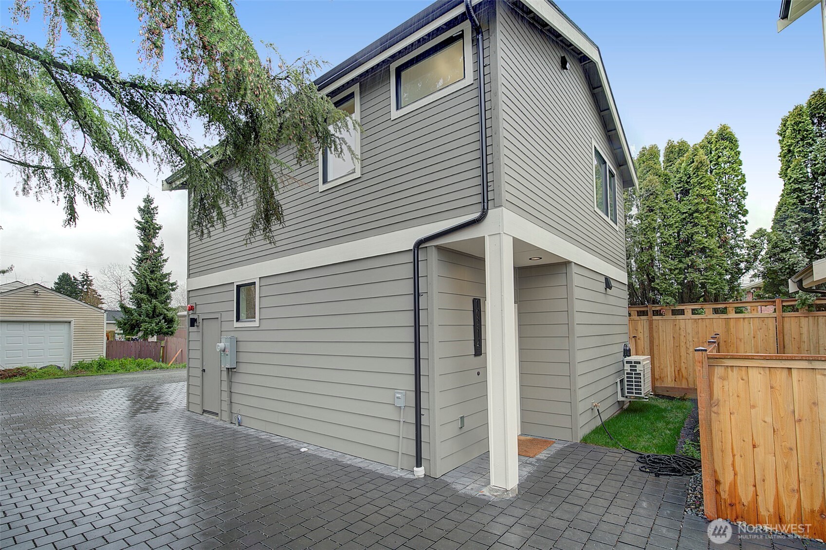 10214 40th Avenue Property Photo