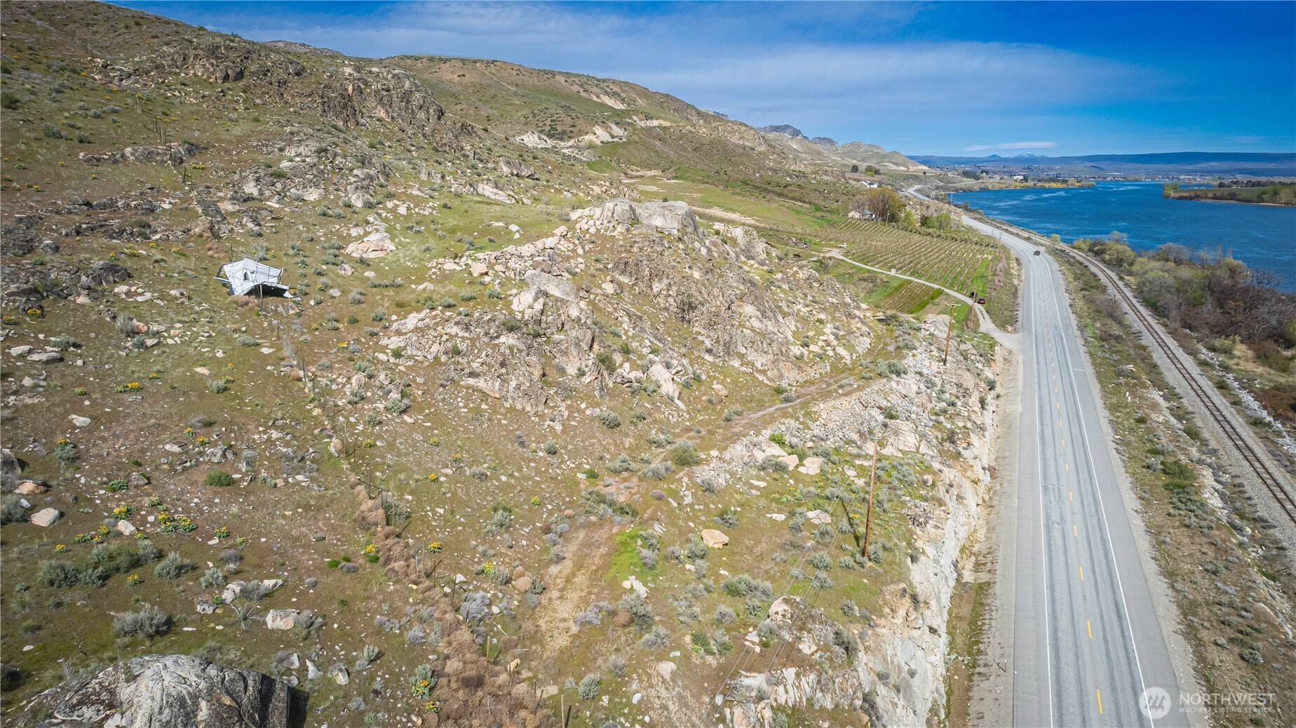 18 Old Hwy 10 Spur Property Photo 2