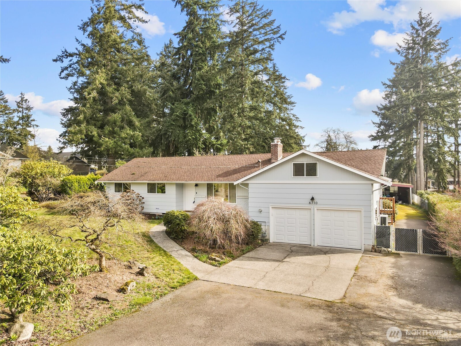 6710 96th Street Property Photo 1