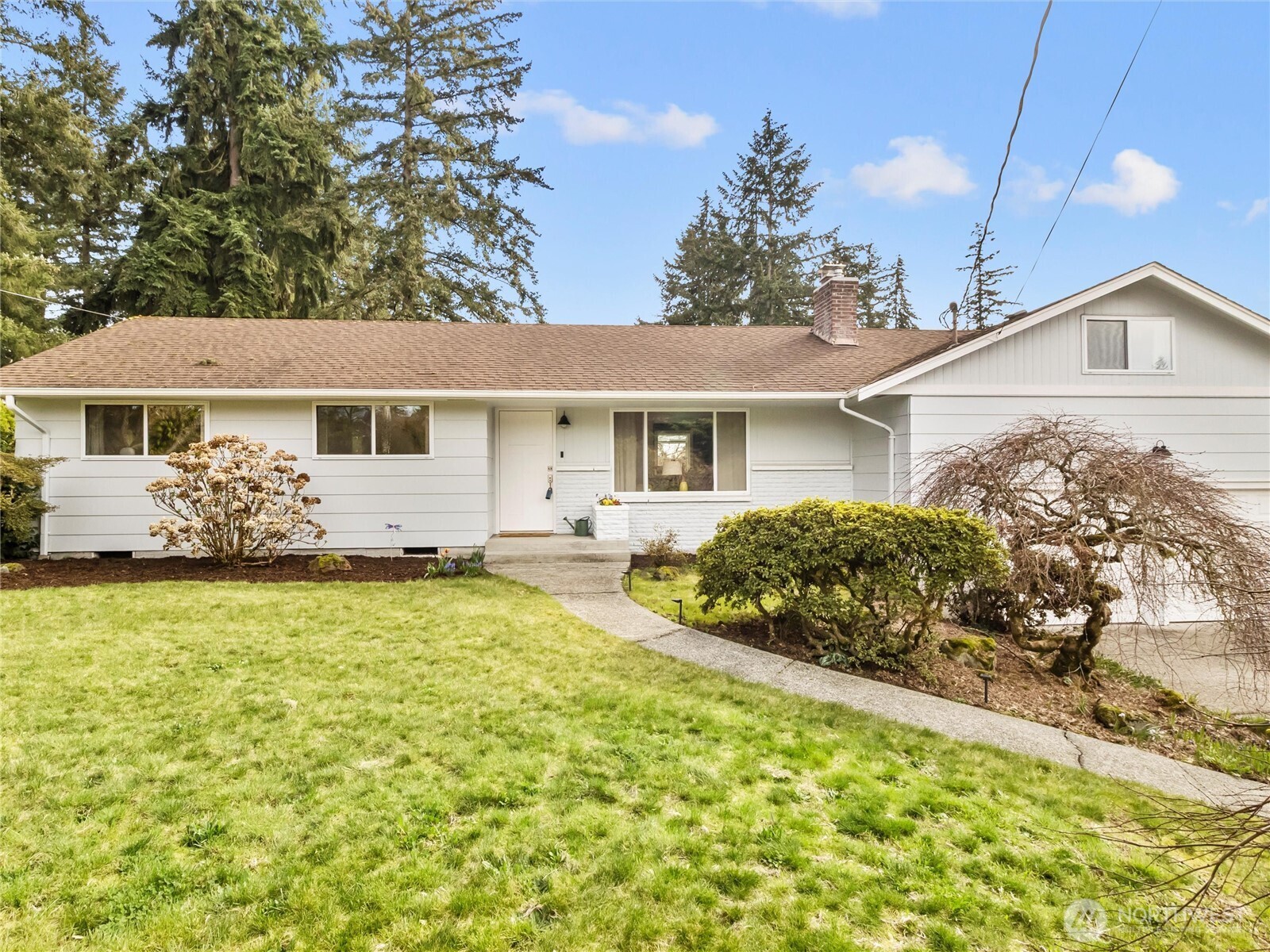 6710 96th Street Property Photo 3