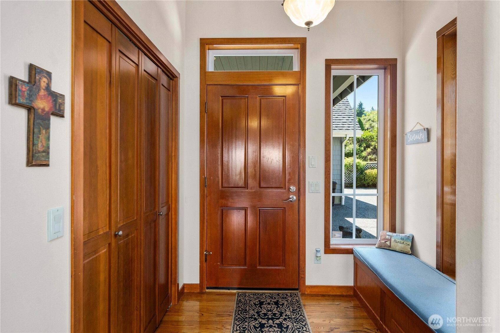 110 E Smith Cove Way Property Photo 11