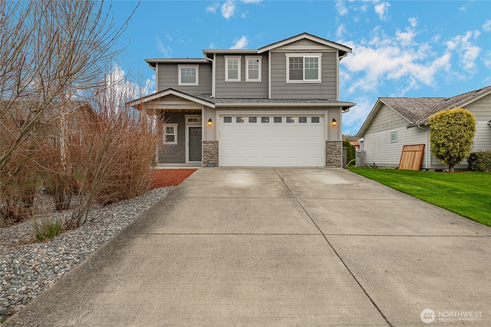 Blaine High Real Estate Listings Main Image