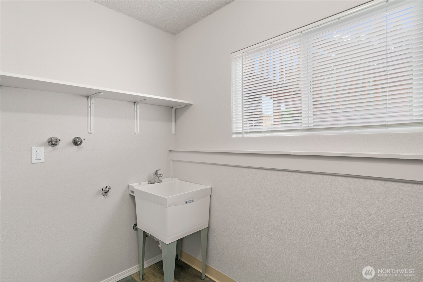 1701 Madison Street Property Photo 25
