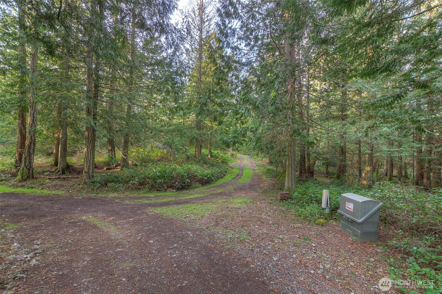 1536 Neck Point Road Property Photo 27