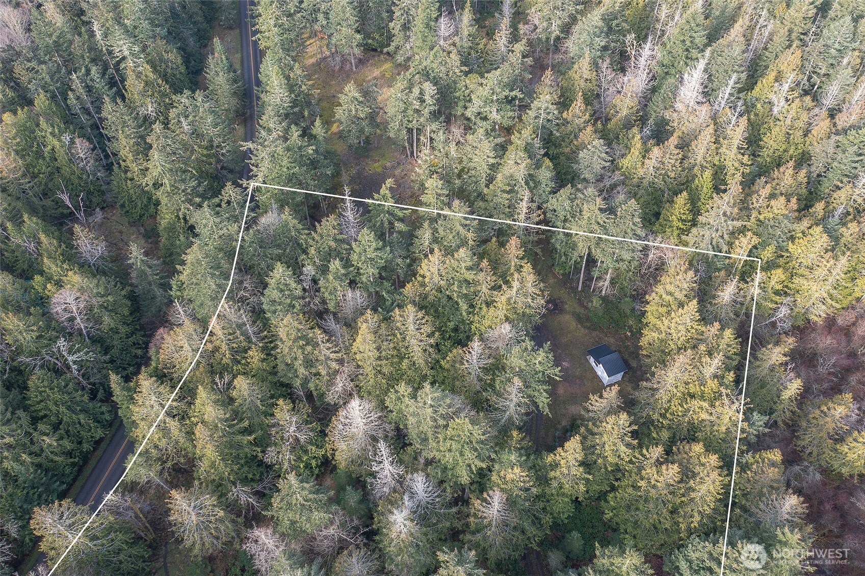1536 Neck Point Road Property Photo 33