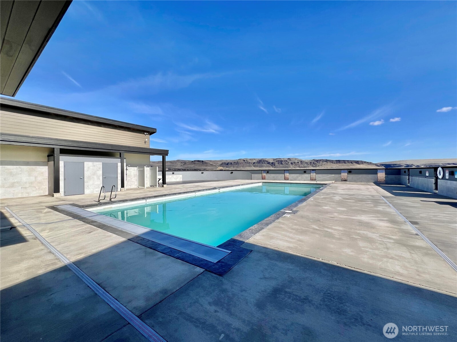 60 King Salmon Court Property Photo 18