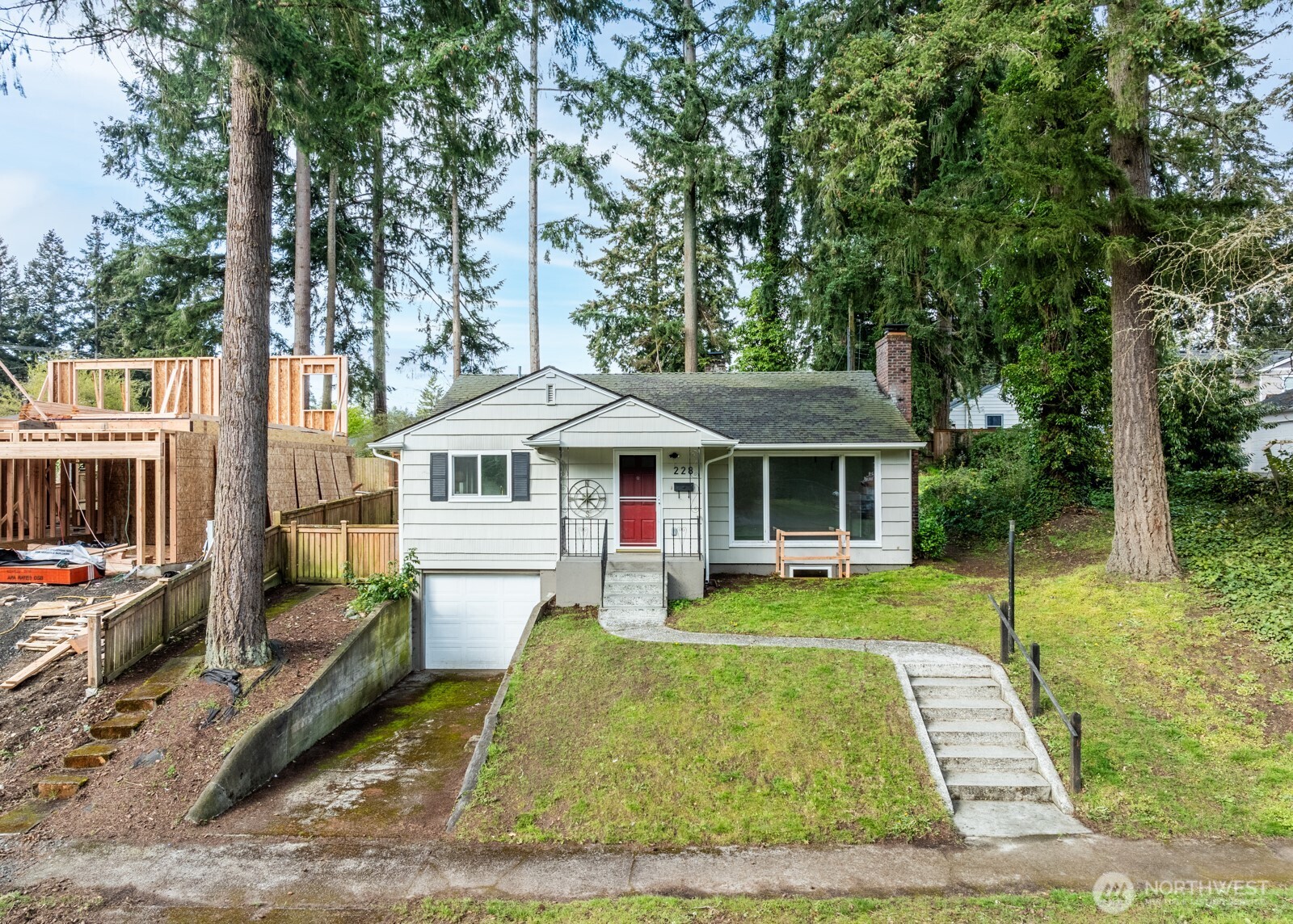 228 Contra Costa Avenue Property Photo