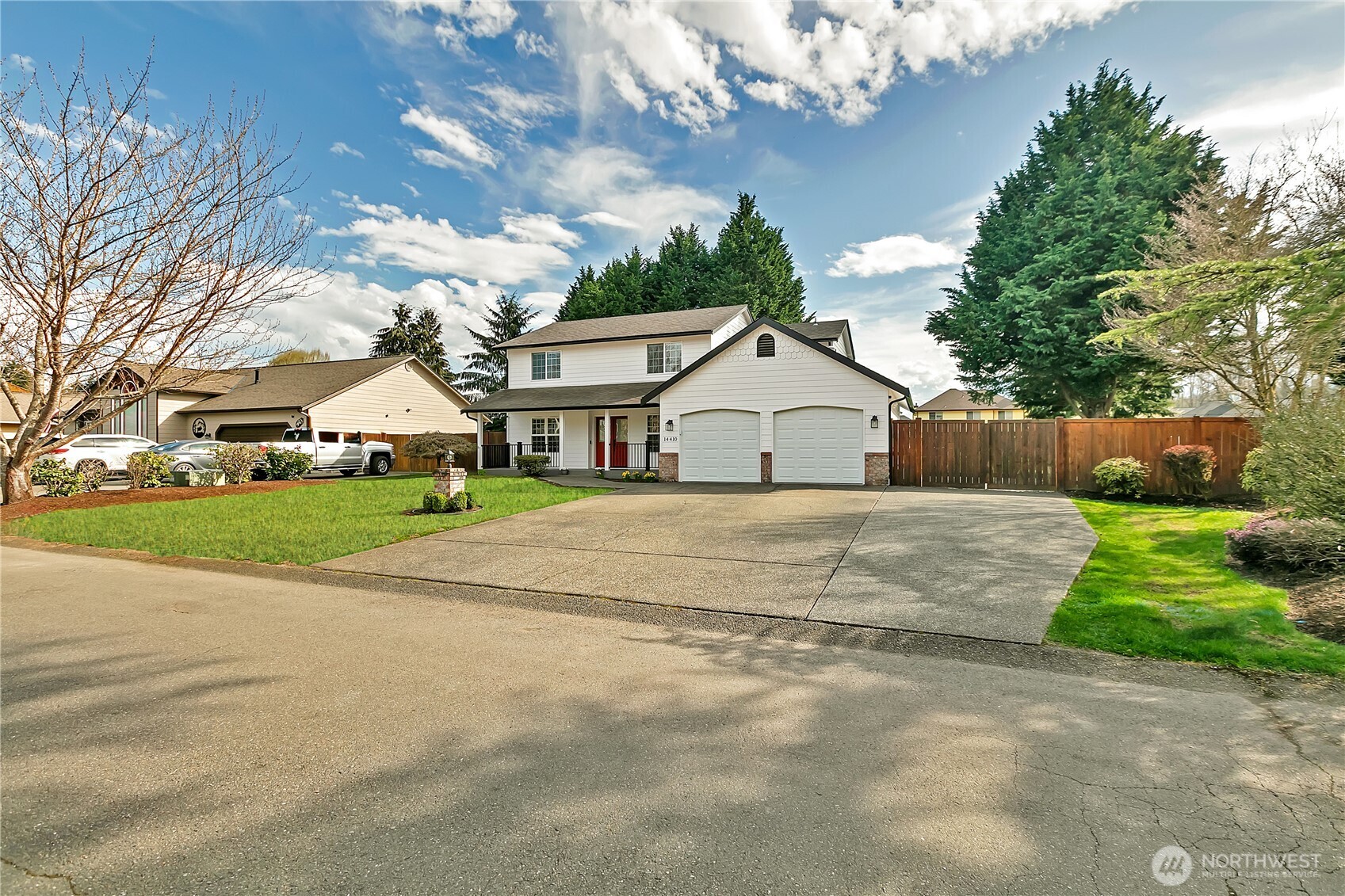 14410 143rd Street Property Photo