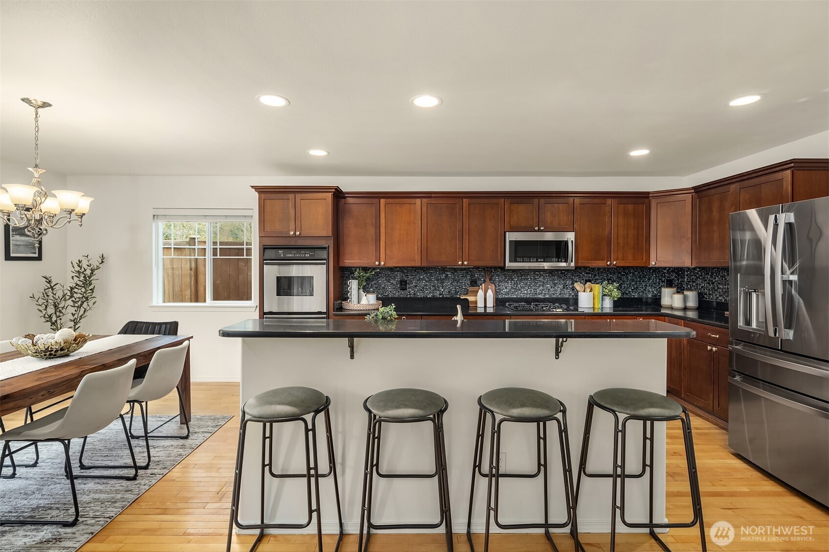 2121 248 Place Property Photo 9