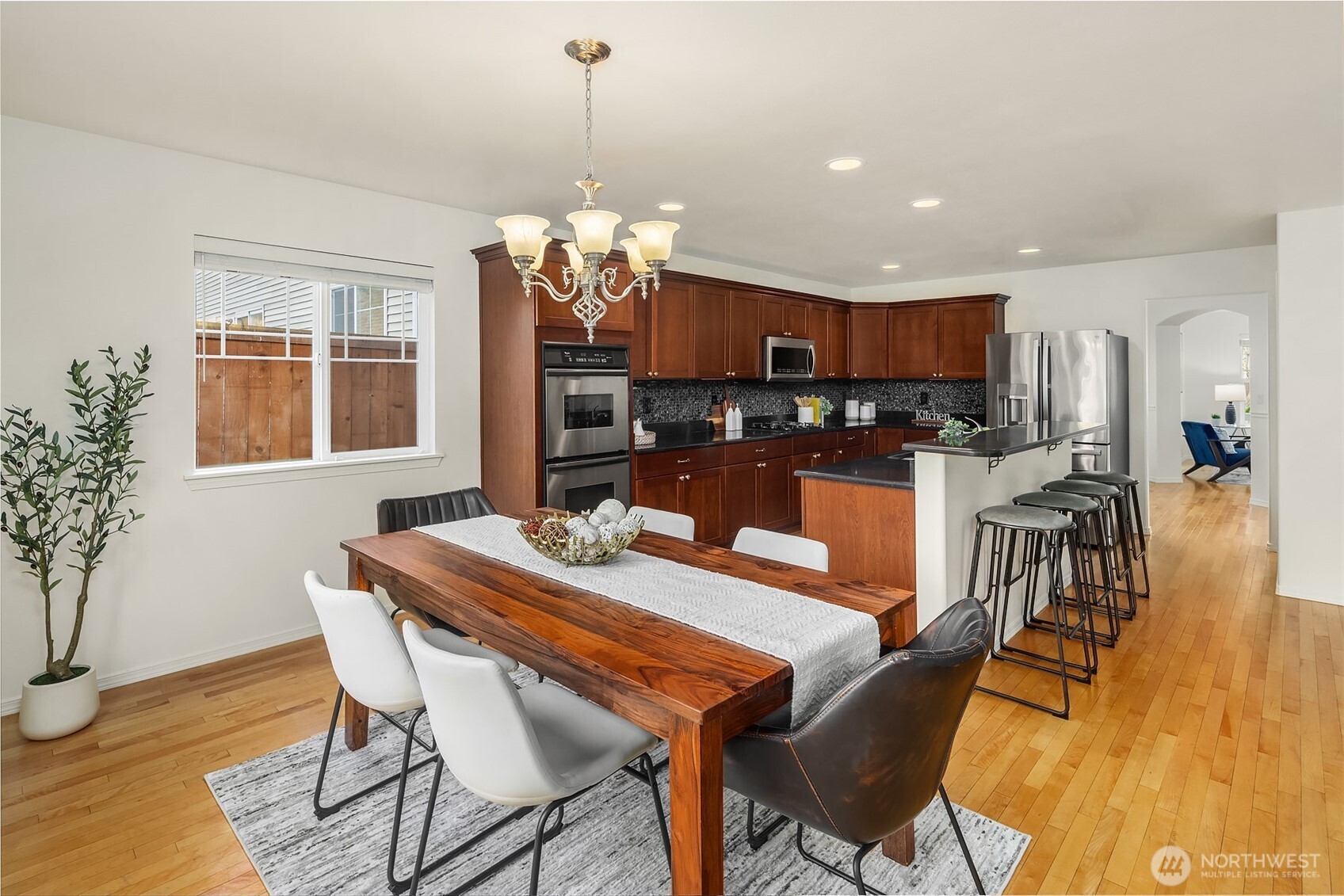 2121 248 Place Property Photo 12