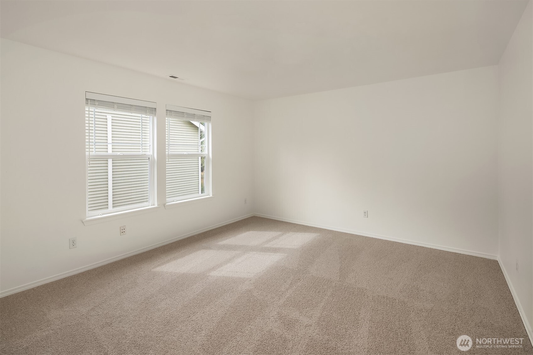 2121 248 Place Property Photo 32