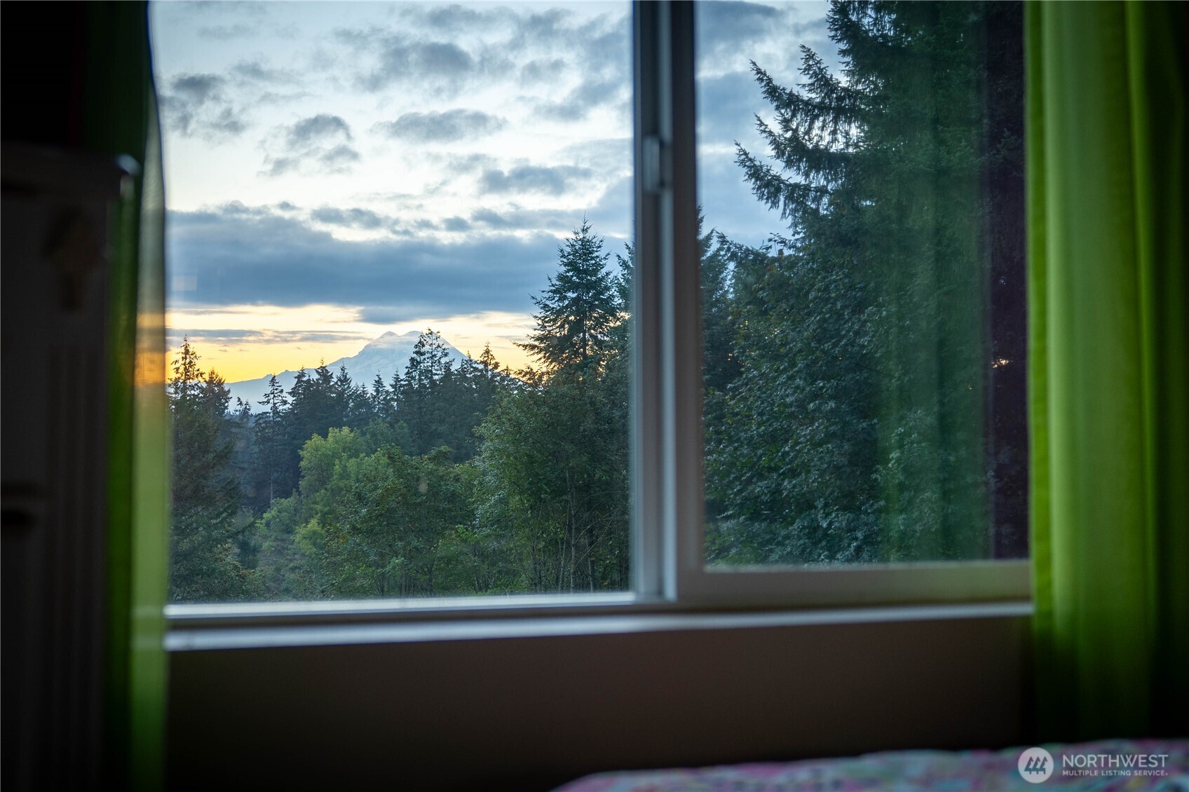11510 Snowcap Lane Property Photo 5