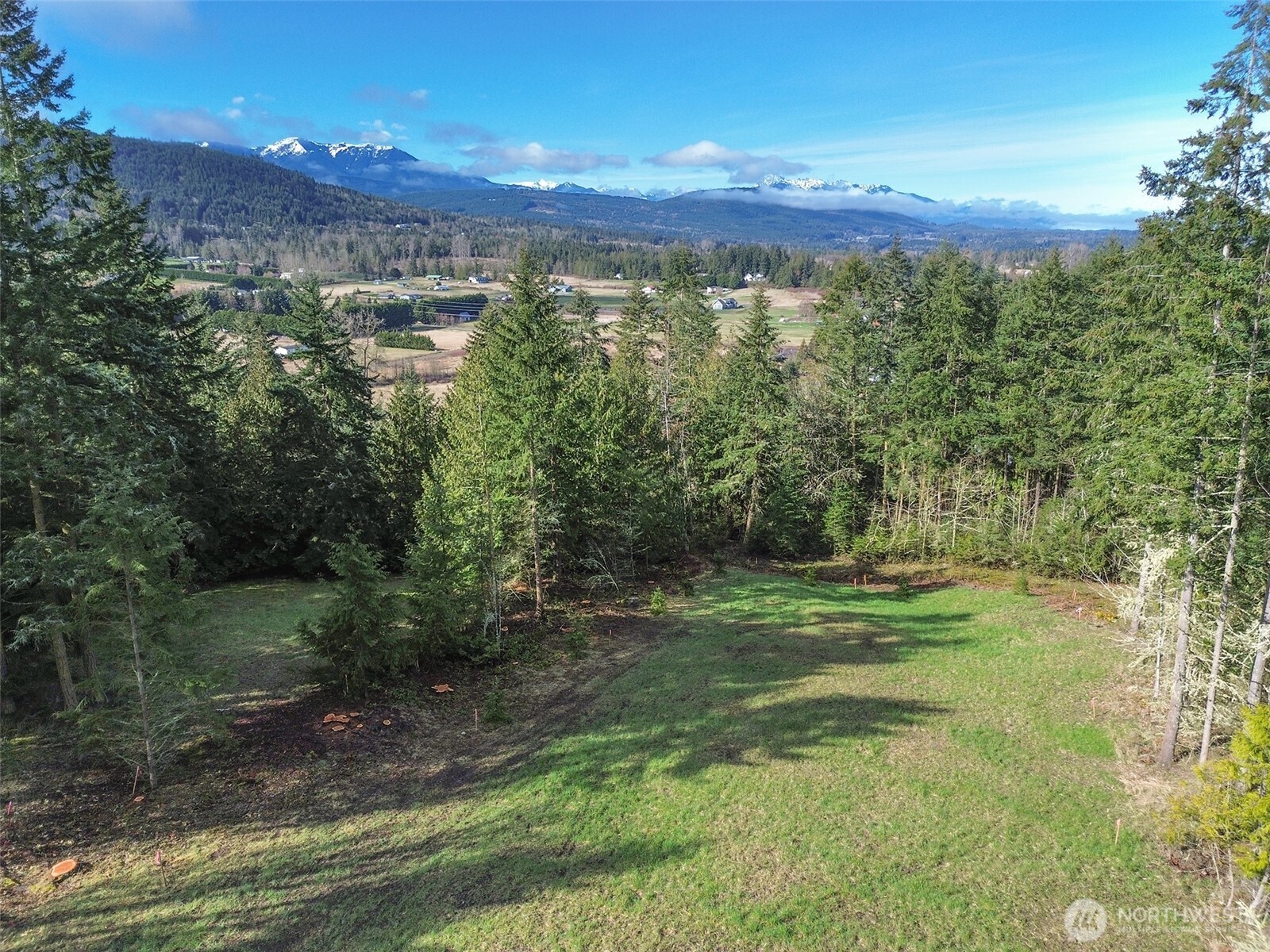 999 Fox Hollow Road Property Photo
