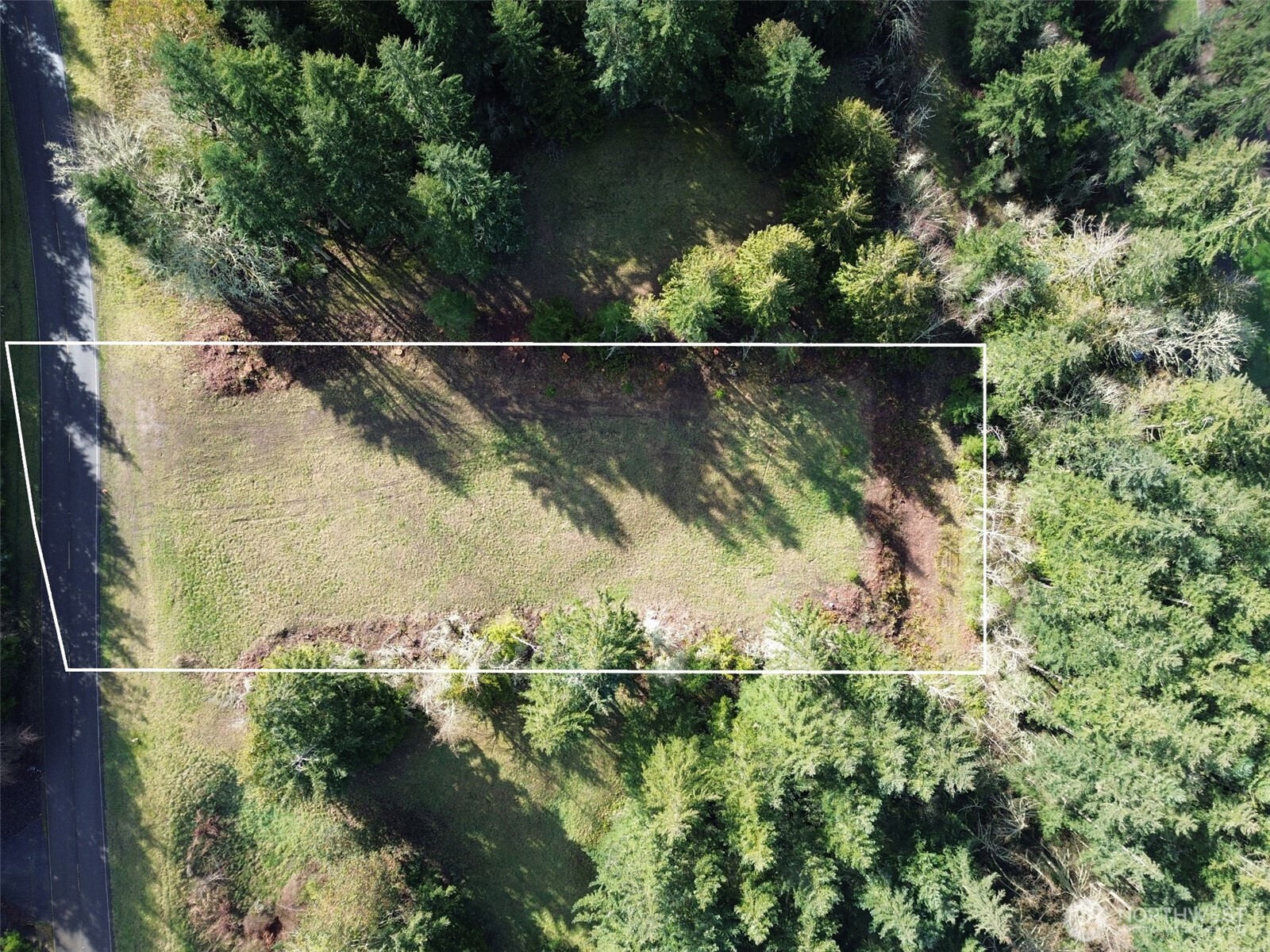 999 Fox Hollow Road Property Photo 6