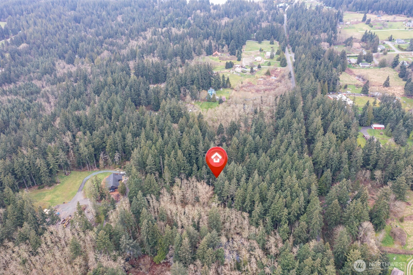 6902 Holst Road Property Photo 2