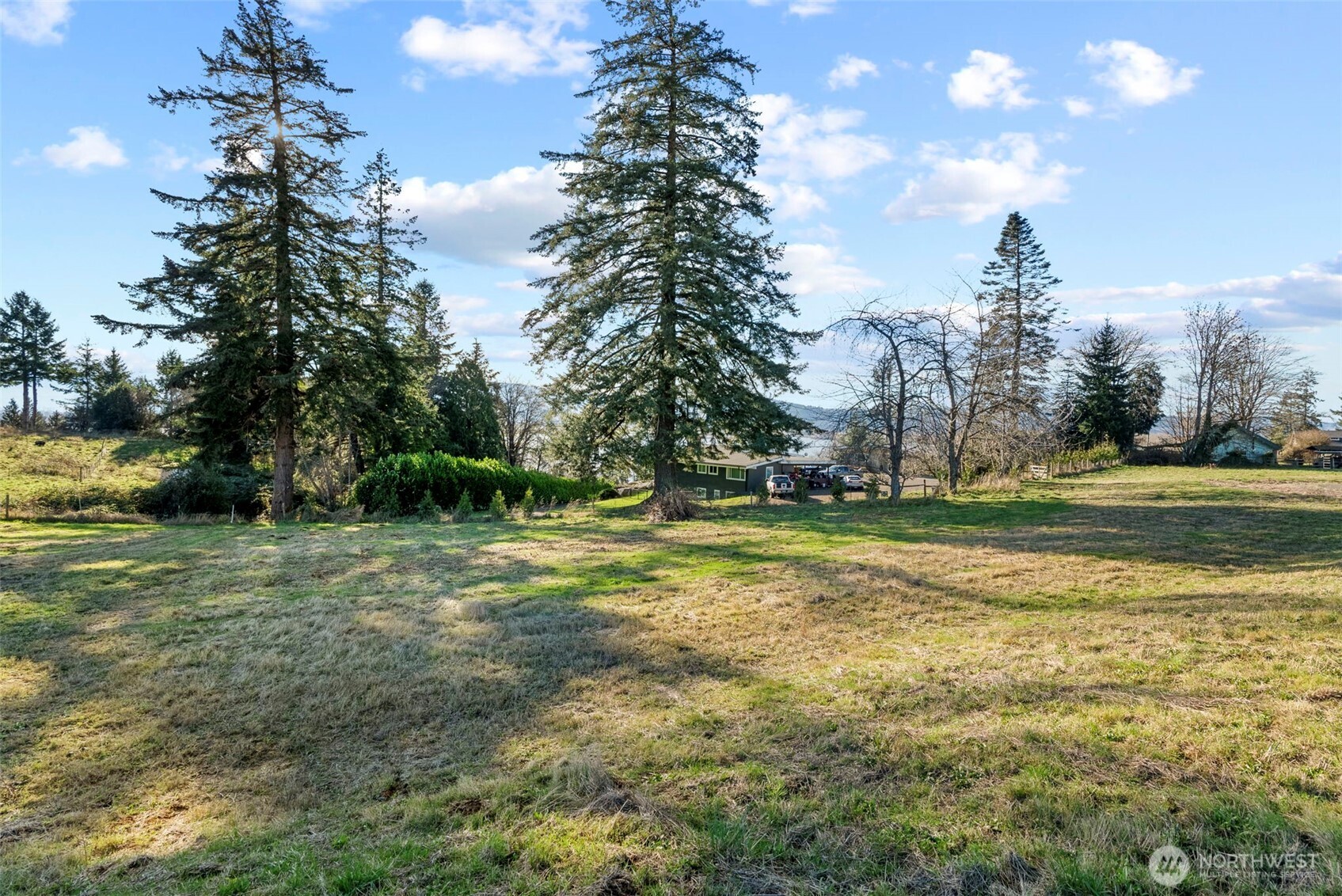 45 Sunnyfield Drive Property Photo 6