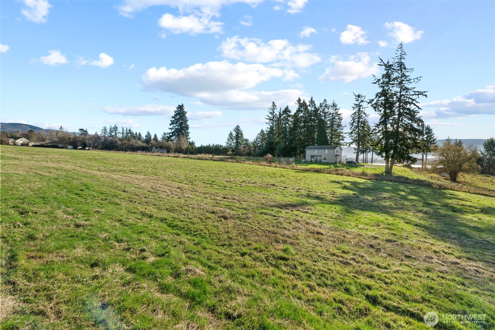 37 Sunnyfield Drive Property Photo 2