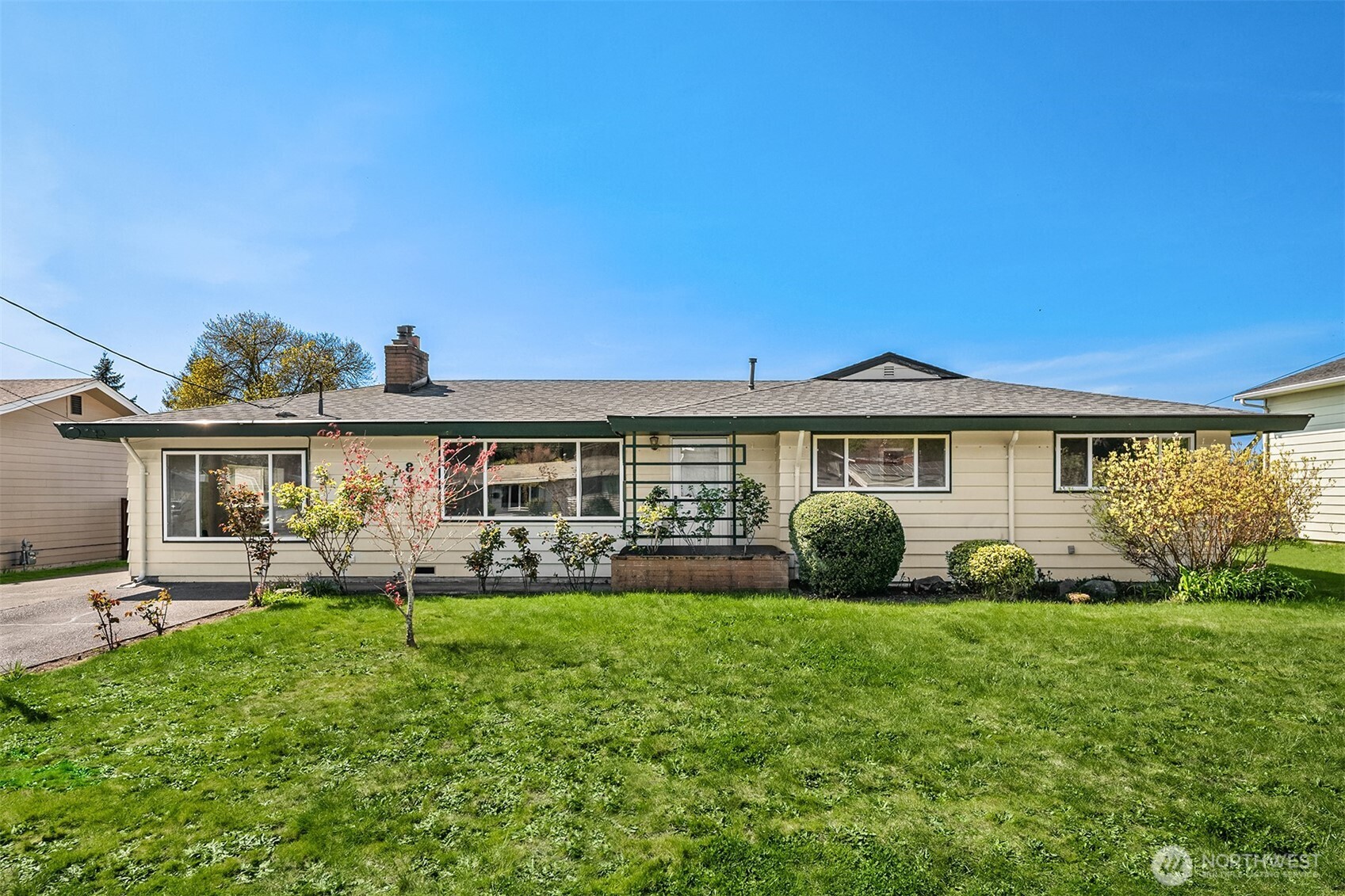 813 Kirkland Avenue Property Photo