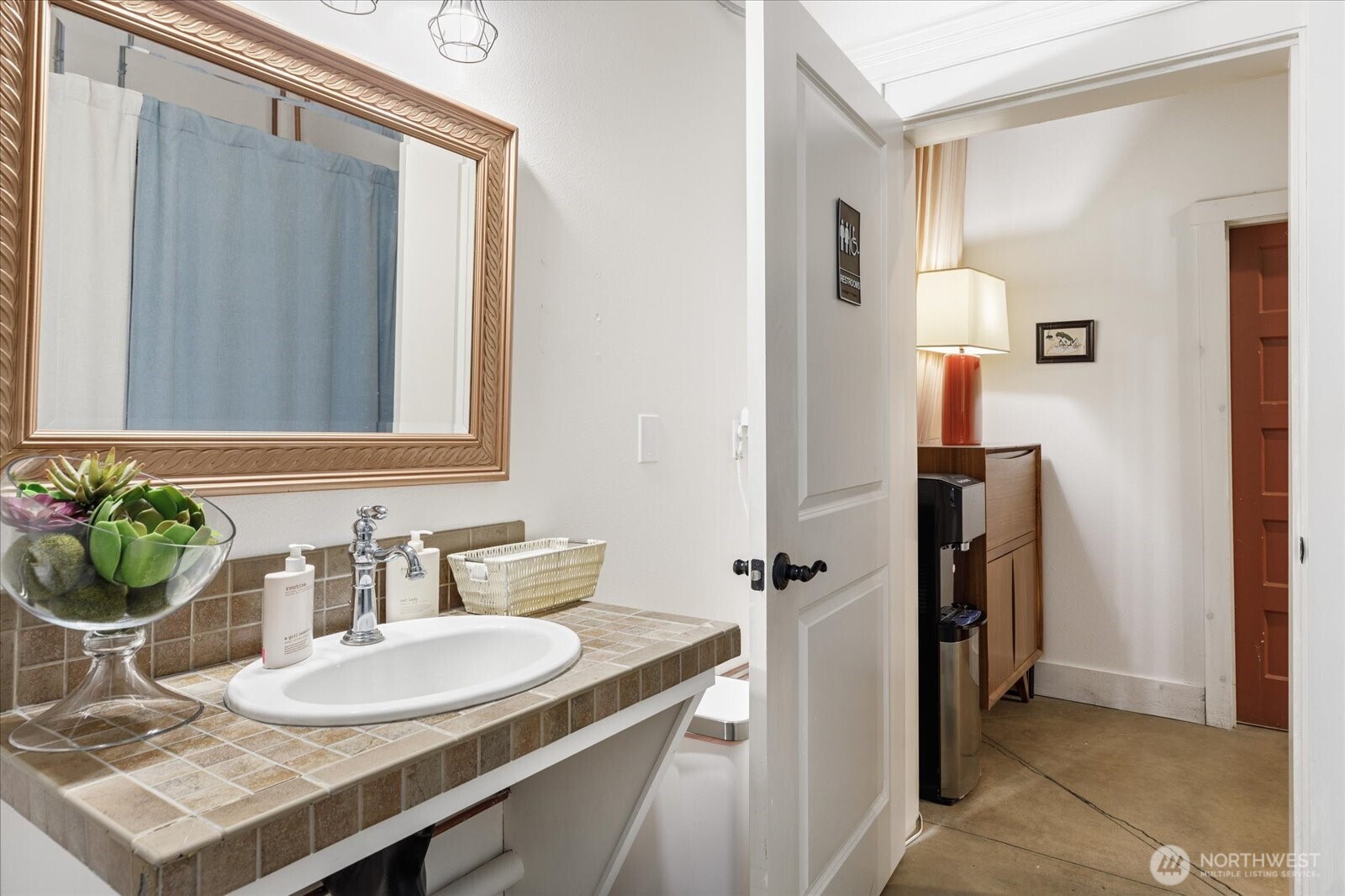225 Anthes Avenue 102 Property Photo 19
