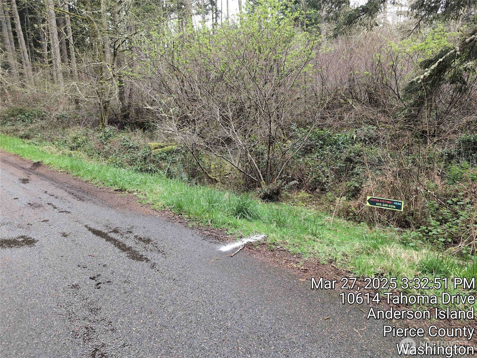 10618 Tahoma Drive Property Photo 3