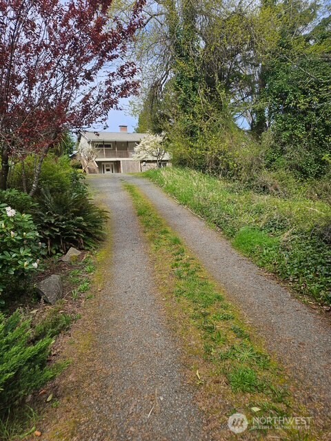 1005 252nd Lane Property Photo