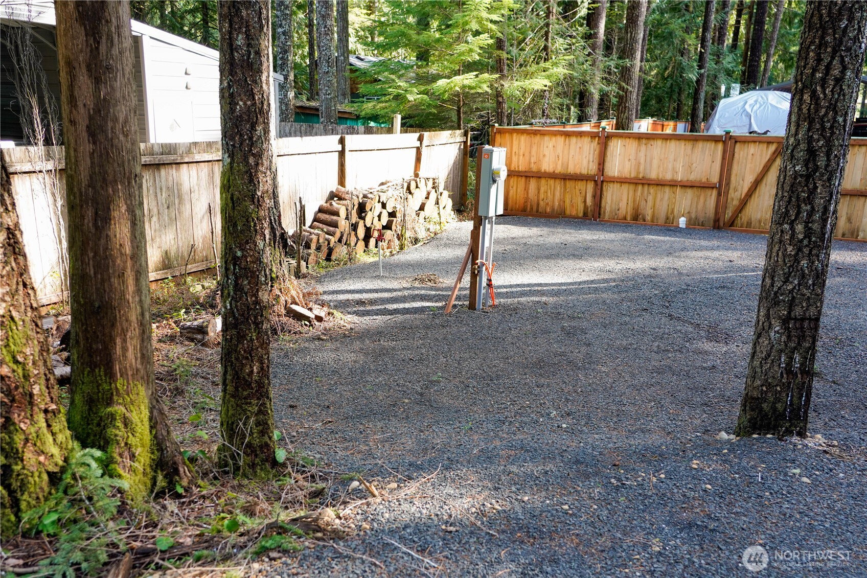 91 N Duckabush Drive Property Photo 9
