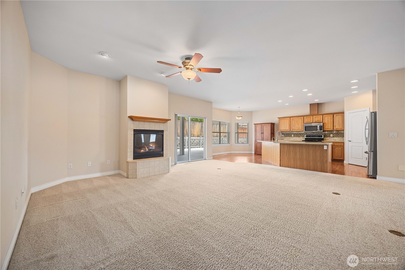 1557 Harrington Lane Property Photo 9