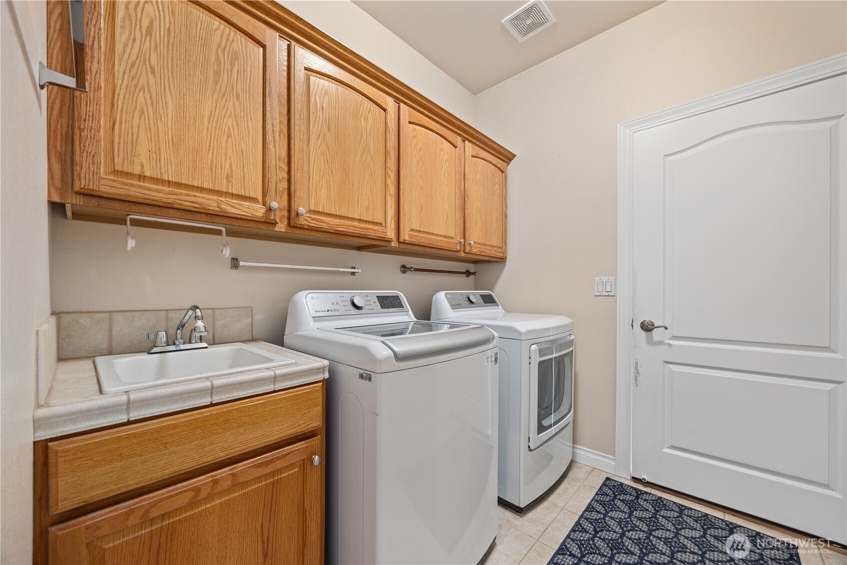 1557 Harrington Lane Property Photo 34