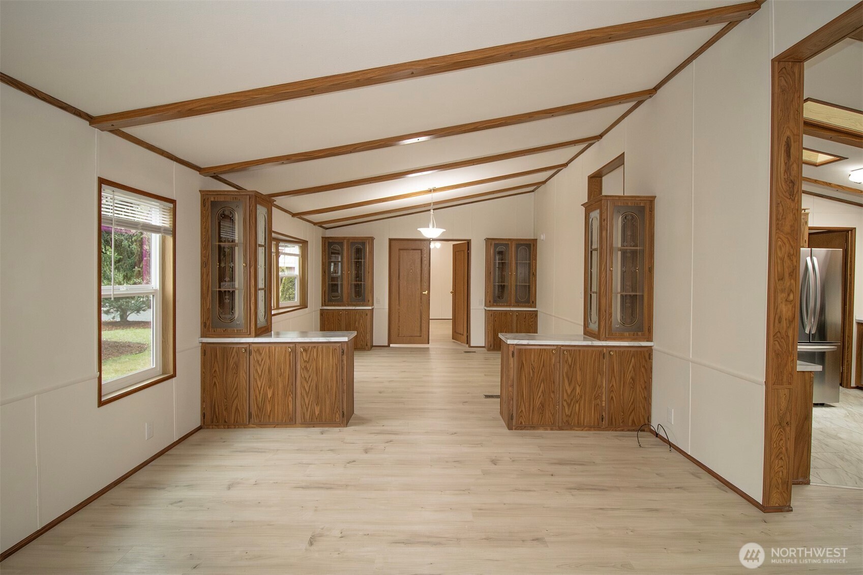 3805 College Street 6 Property Photo 4