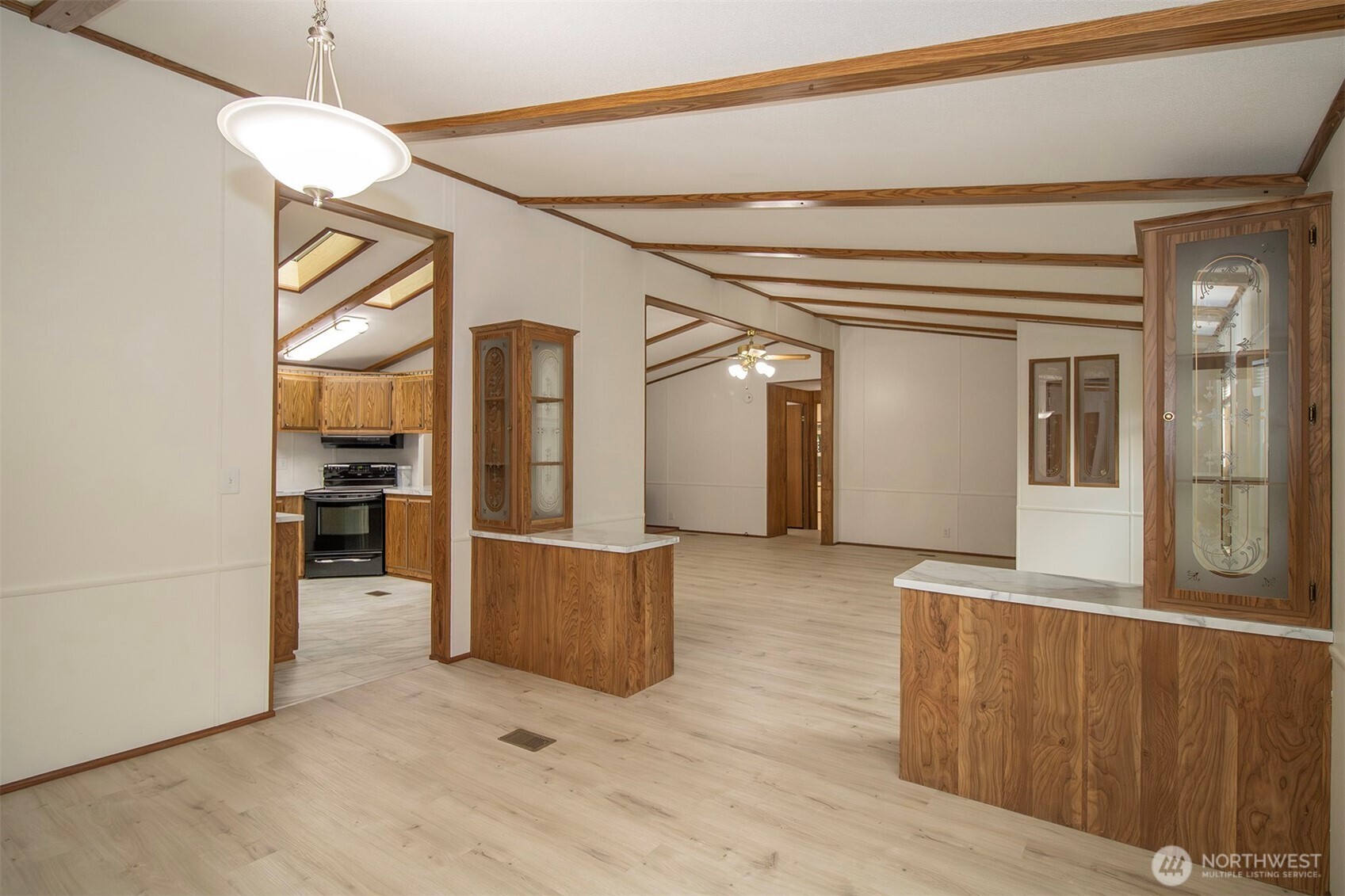 3805 College Street 6 Property Photo 10