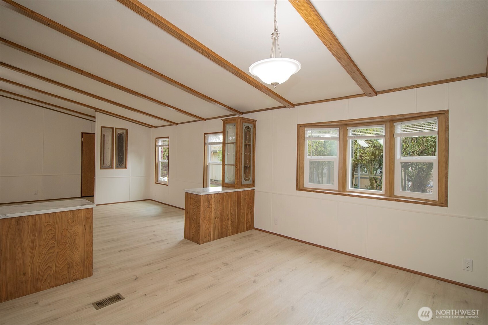 3805 College Street 6 Property Photo 11