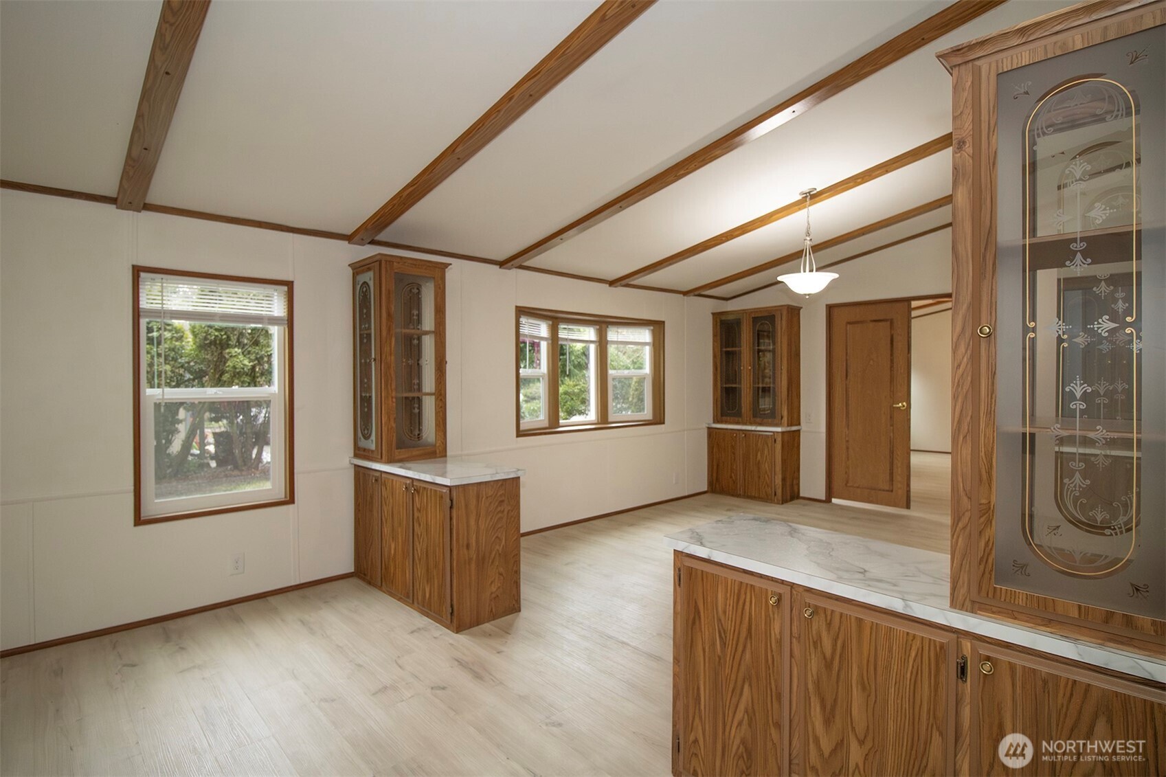 3805 College Street 6 Property Photo 12