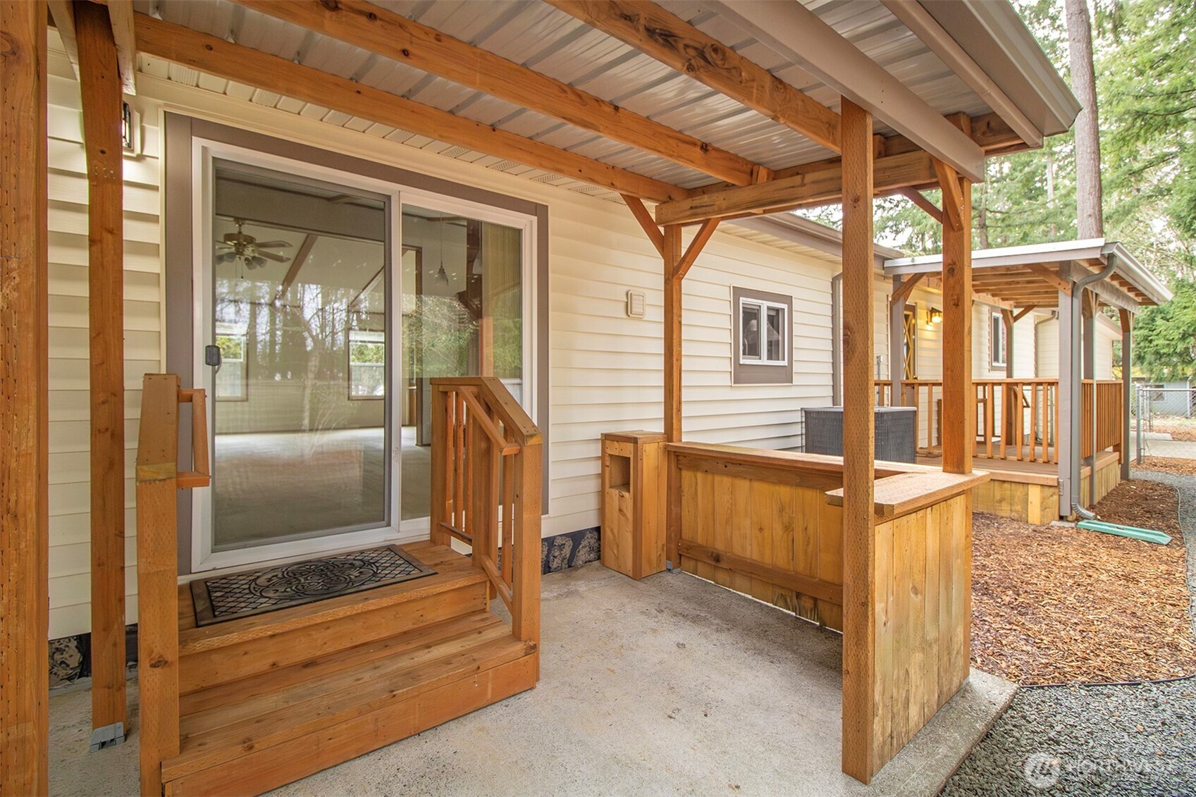 3805 College Street 6 Property Photo 34