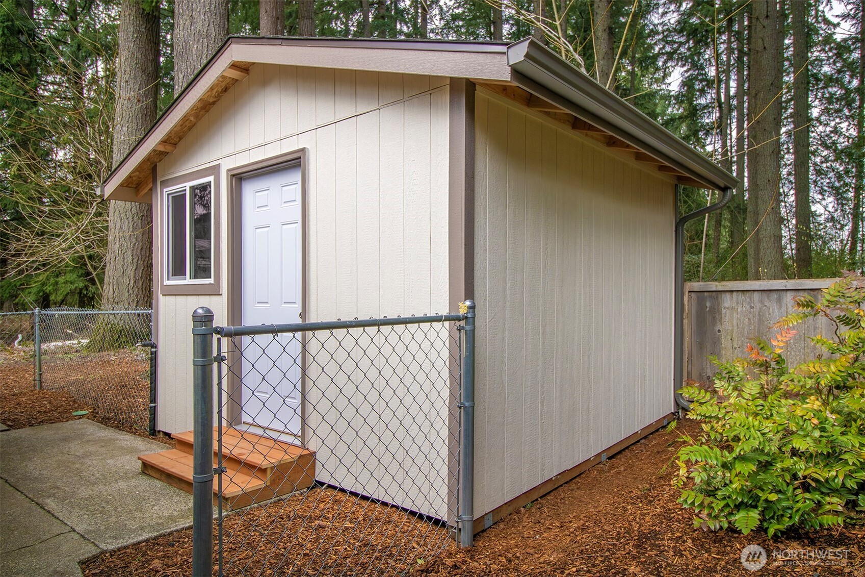 3805 College Street 6 Property Photo 37