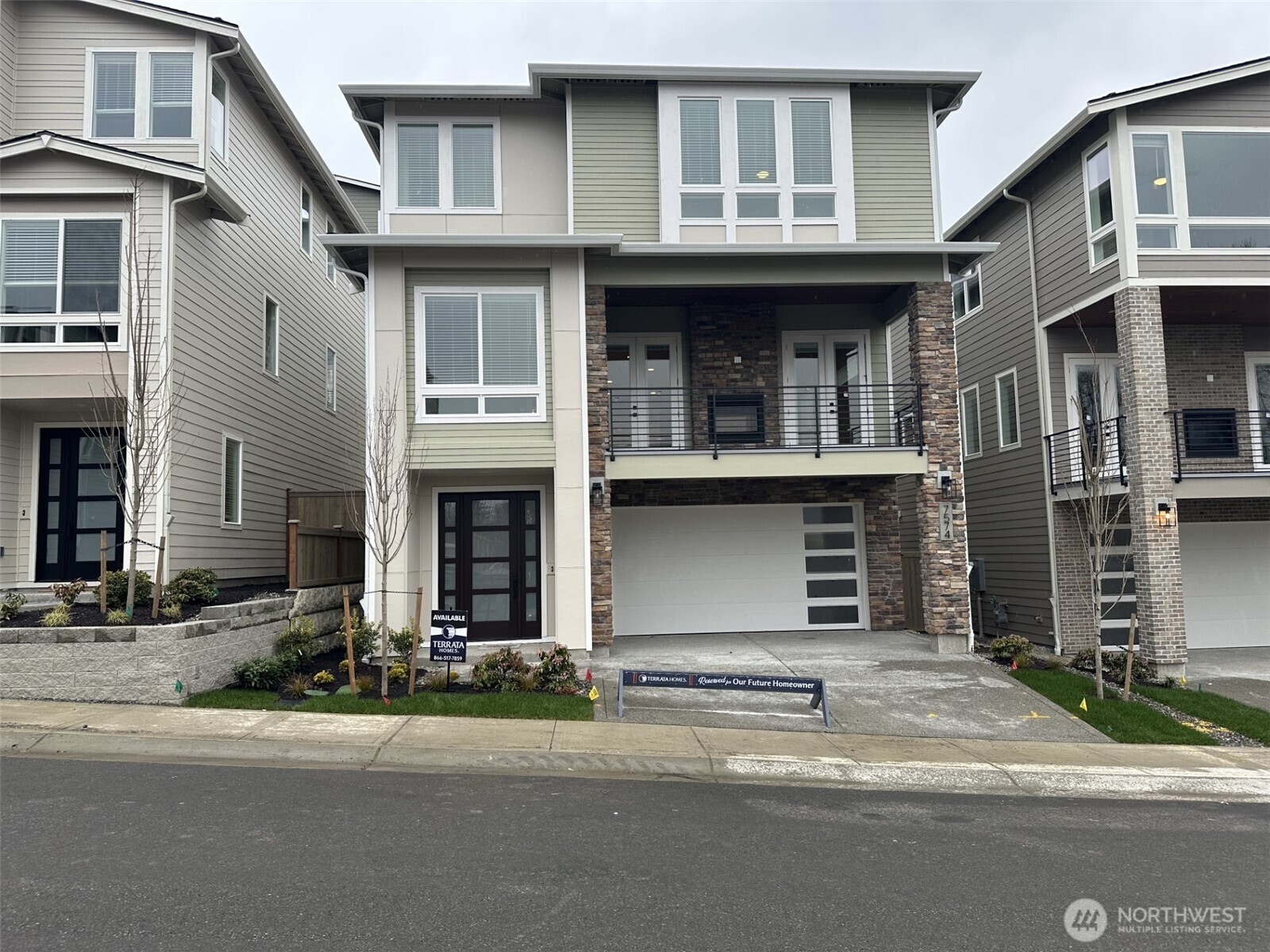 7574 S 130th Place Property Photo 1