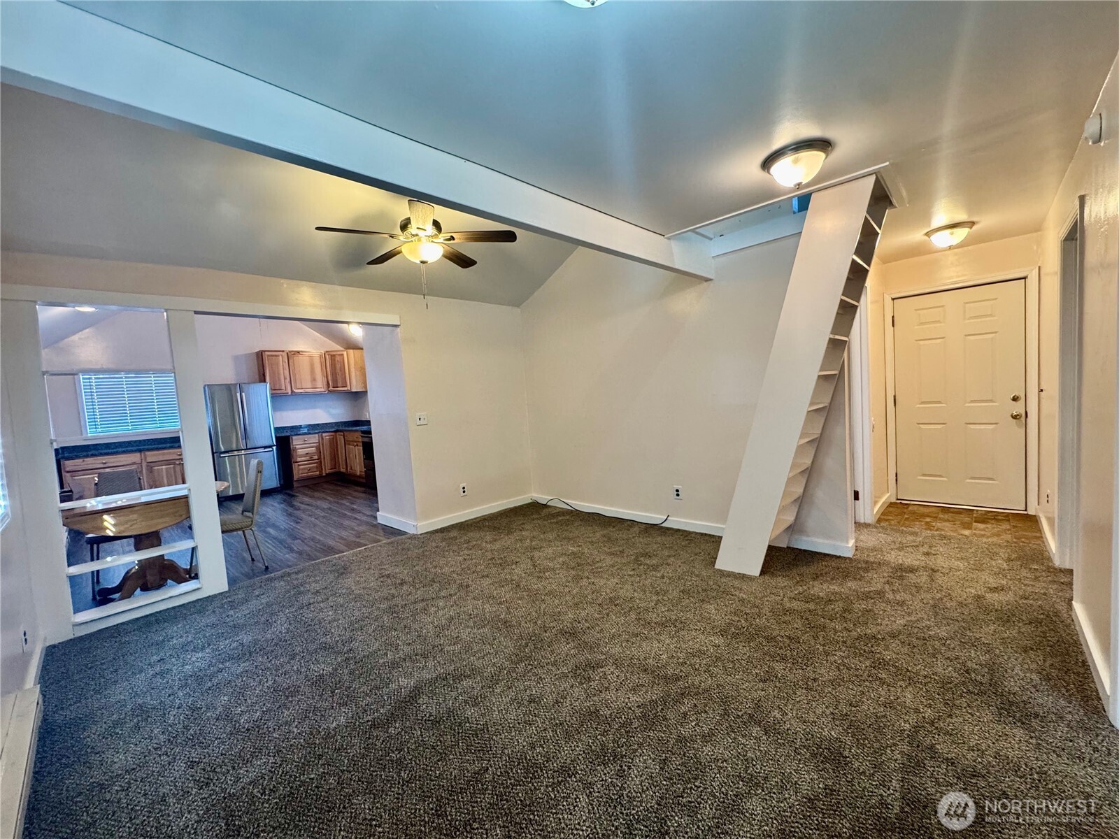 1702 & 1704 Bay Avenue Property Photo 26