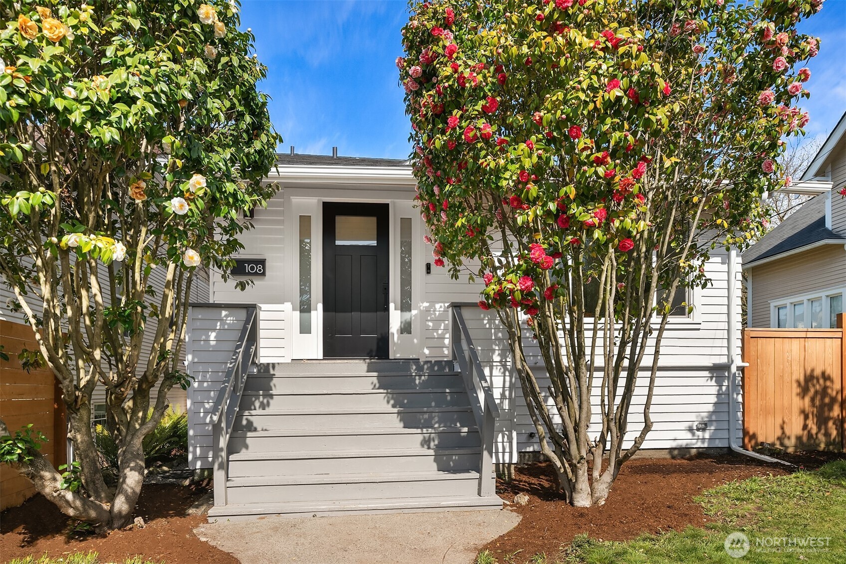 108 Ne 50th Street Property Photo 1