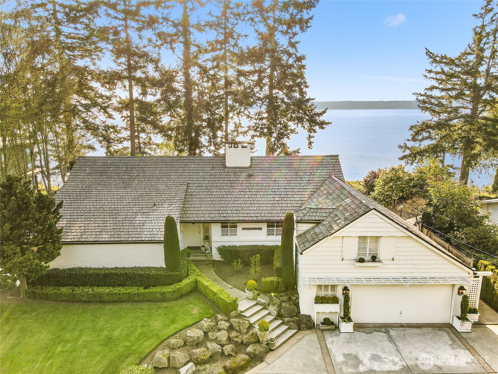 19263 Edgecliff Drive Property Photo