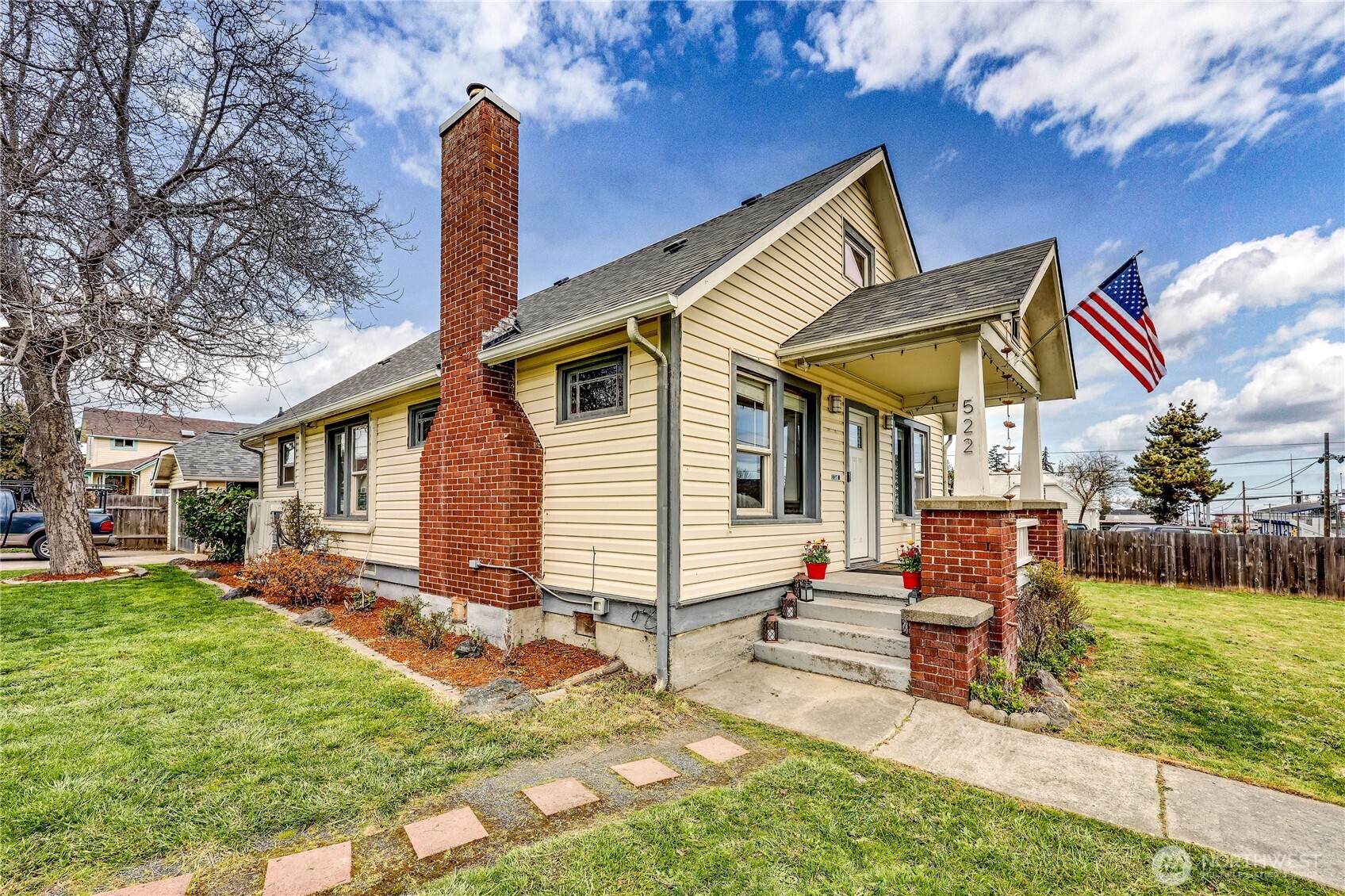 522 S Race Street Property Photo